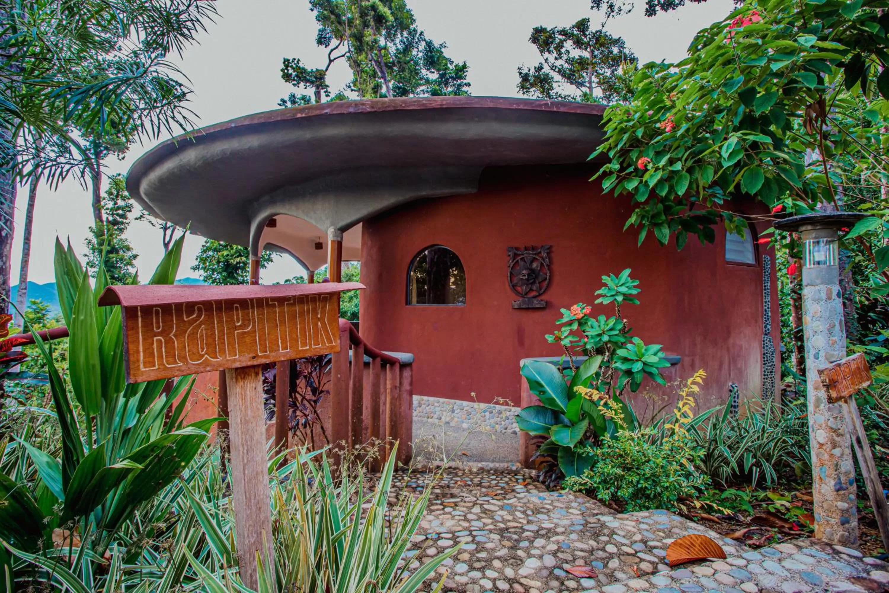 Property building in Atremaru Jungle Retreat