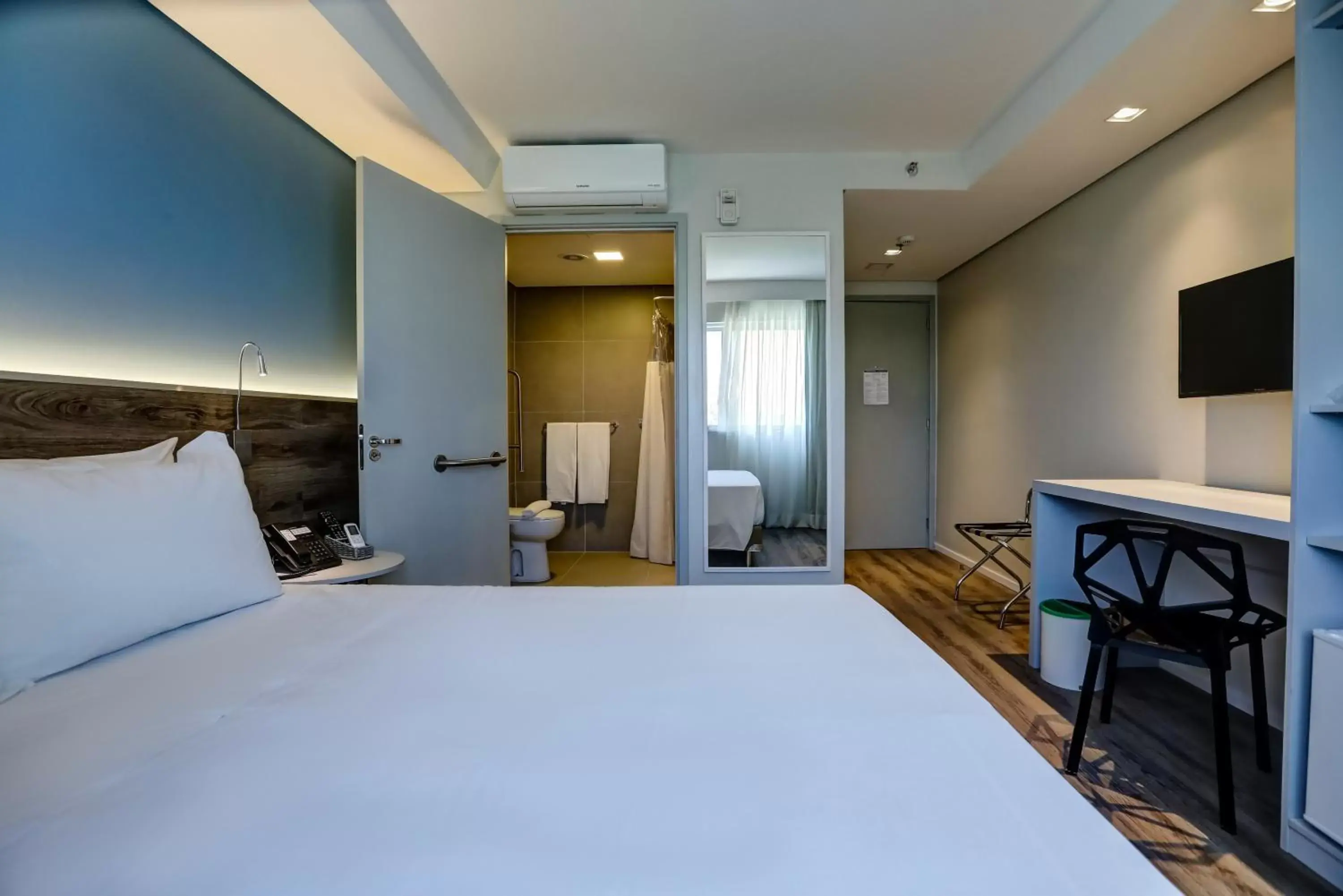 Double Room - single occupancy - Disability Access in Comfort Hotel Guarulhos Aeroporto Double Room - single occupancy - Disability Access in Comfort Hotel Guarulhos Aeroporto