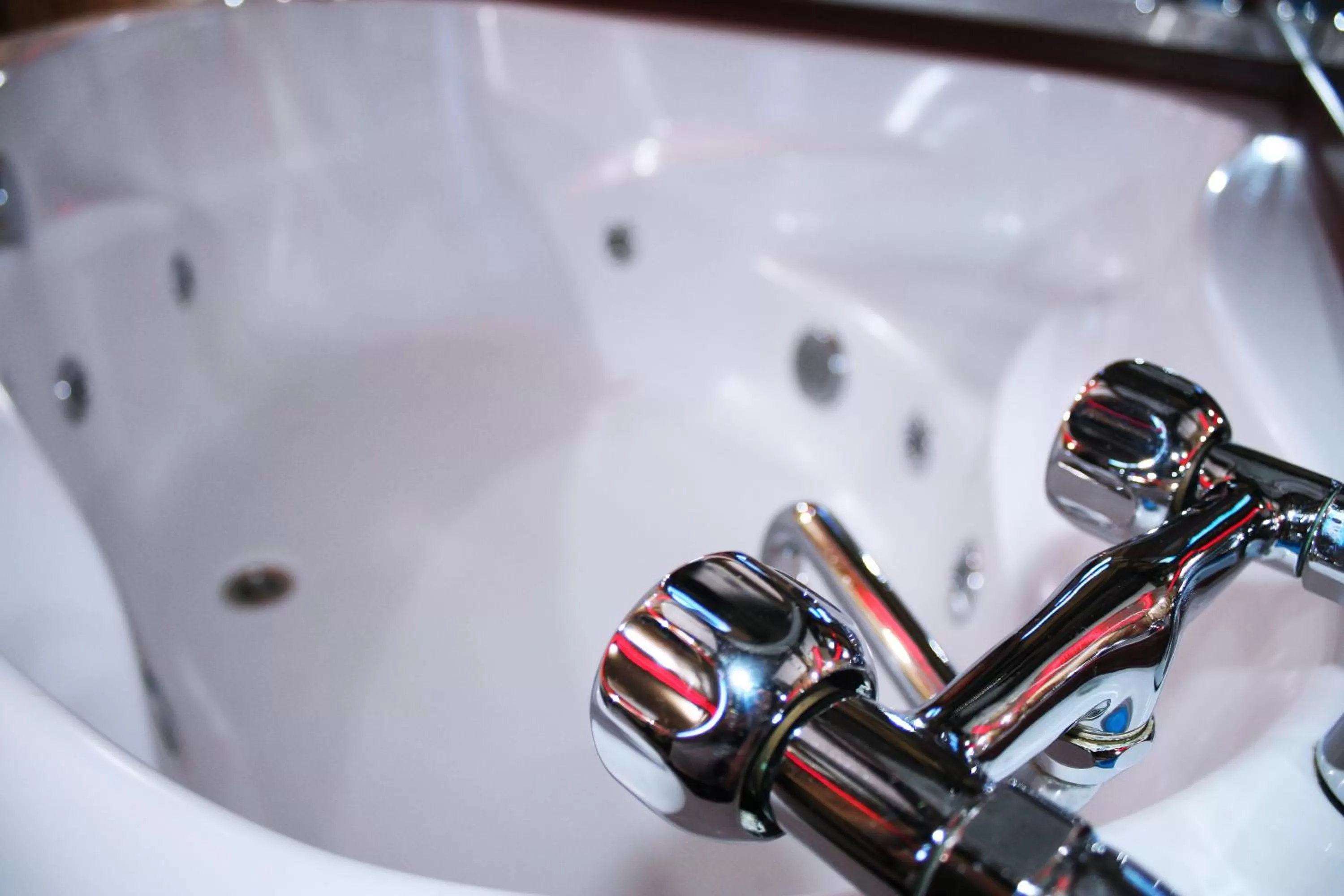 Bath in MAMBA HOTEL - готель в укритті