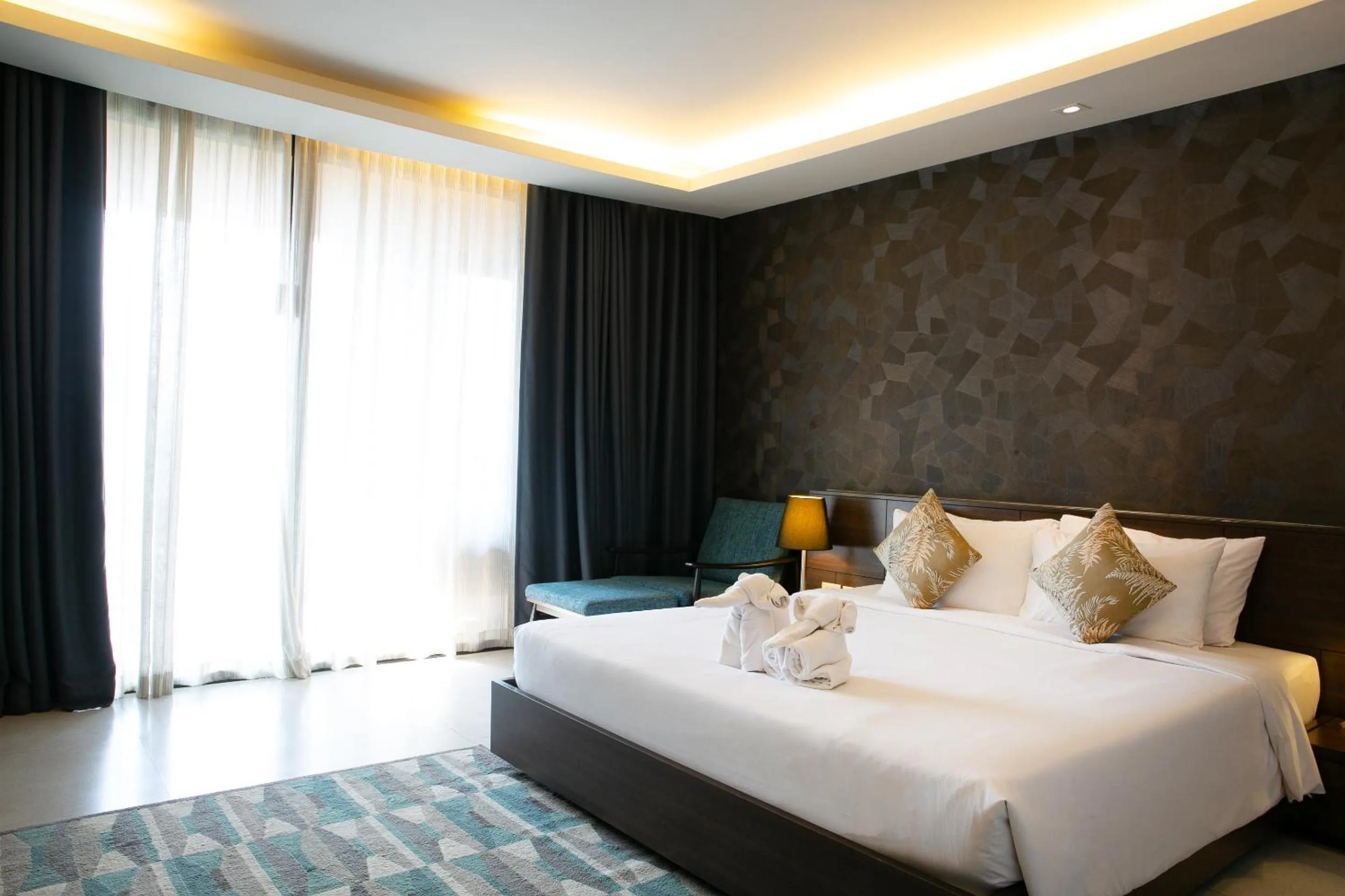 Bedroom, Bed in The Silver Palm Wellness Resort