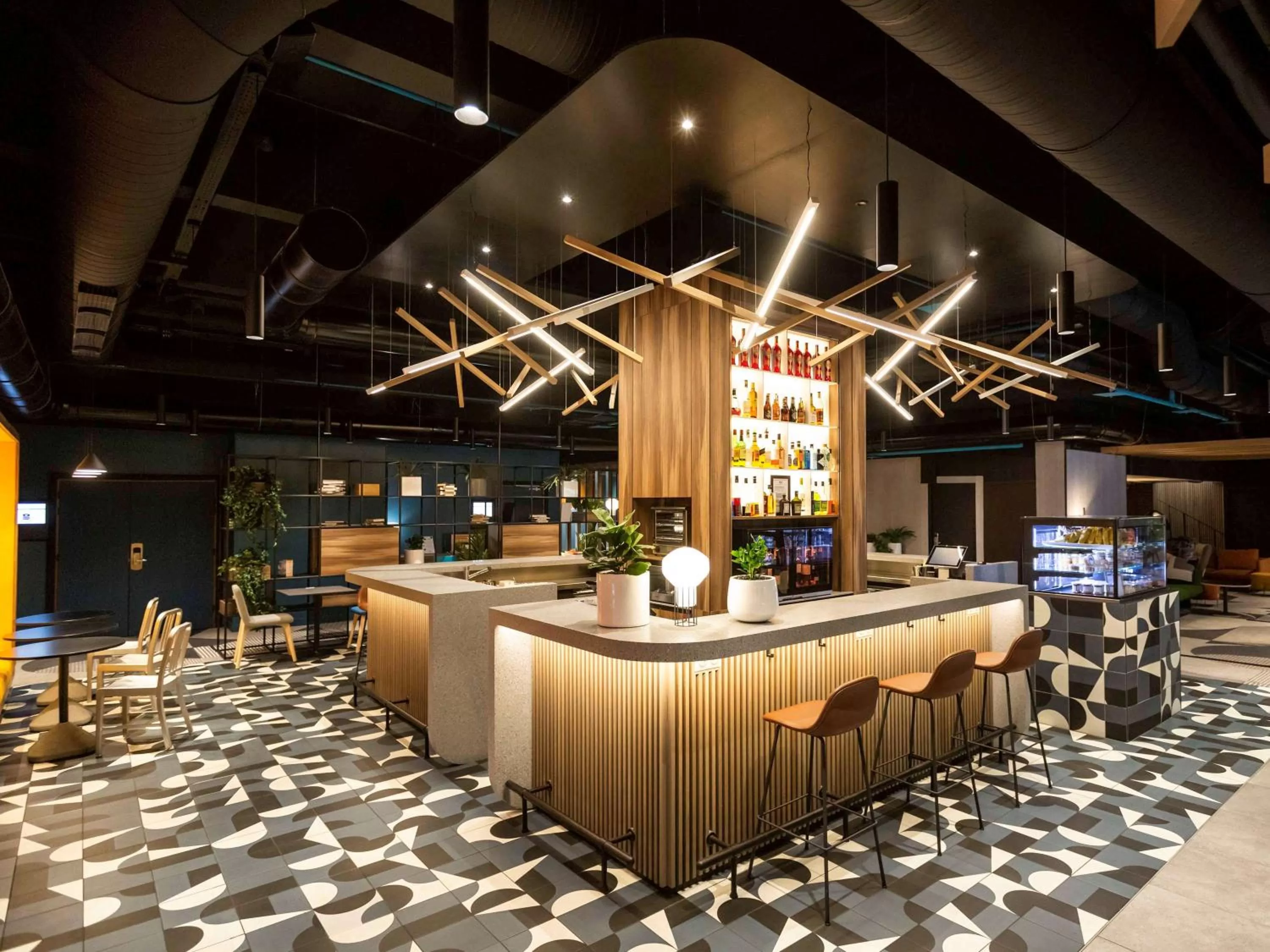 Restaurant/places to eat in Novotel Strasbourg Centre Halles