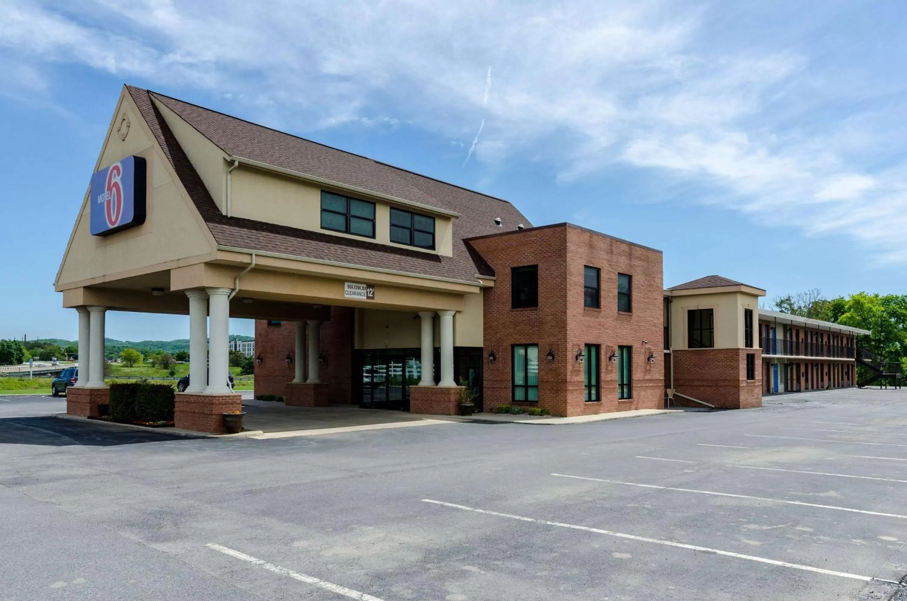 Property building in Motel 6-Lexington, VA
