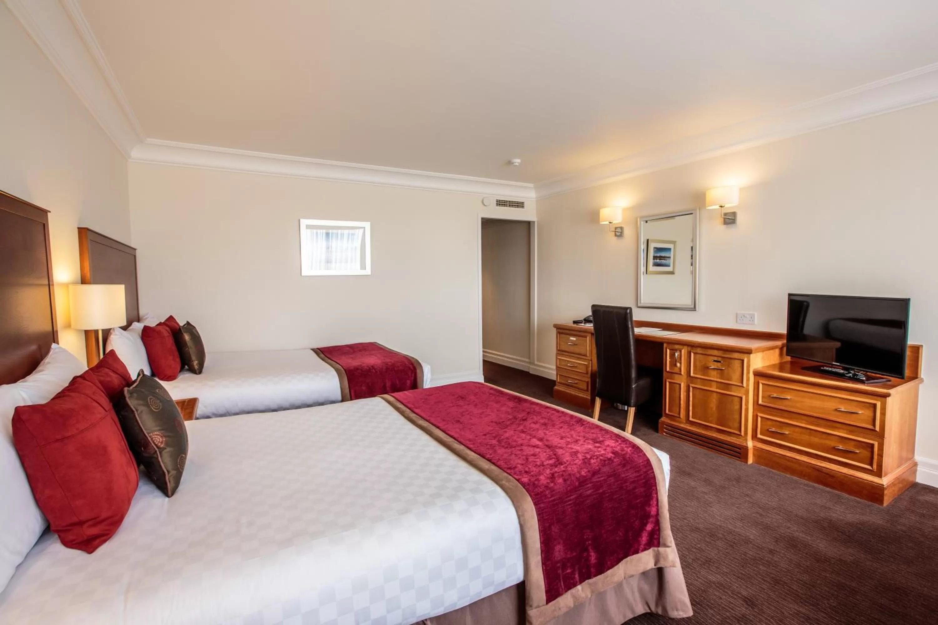 Photo of the whole room, Bed in The Aberdeen Altens Hotel