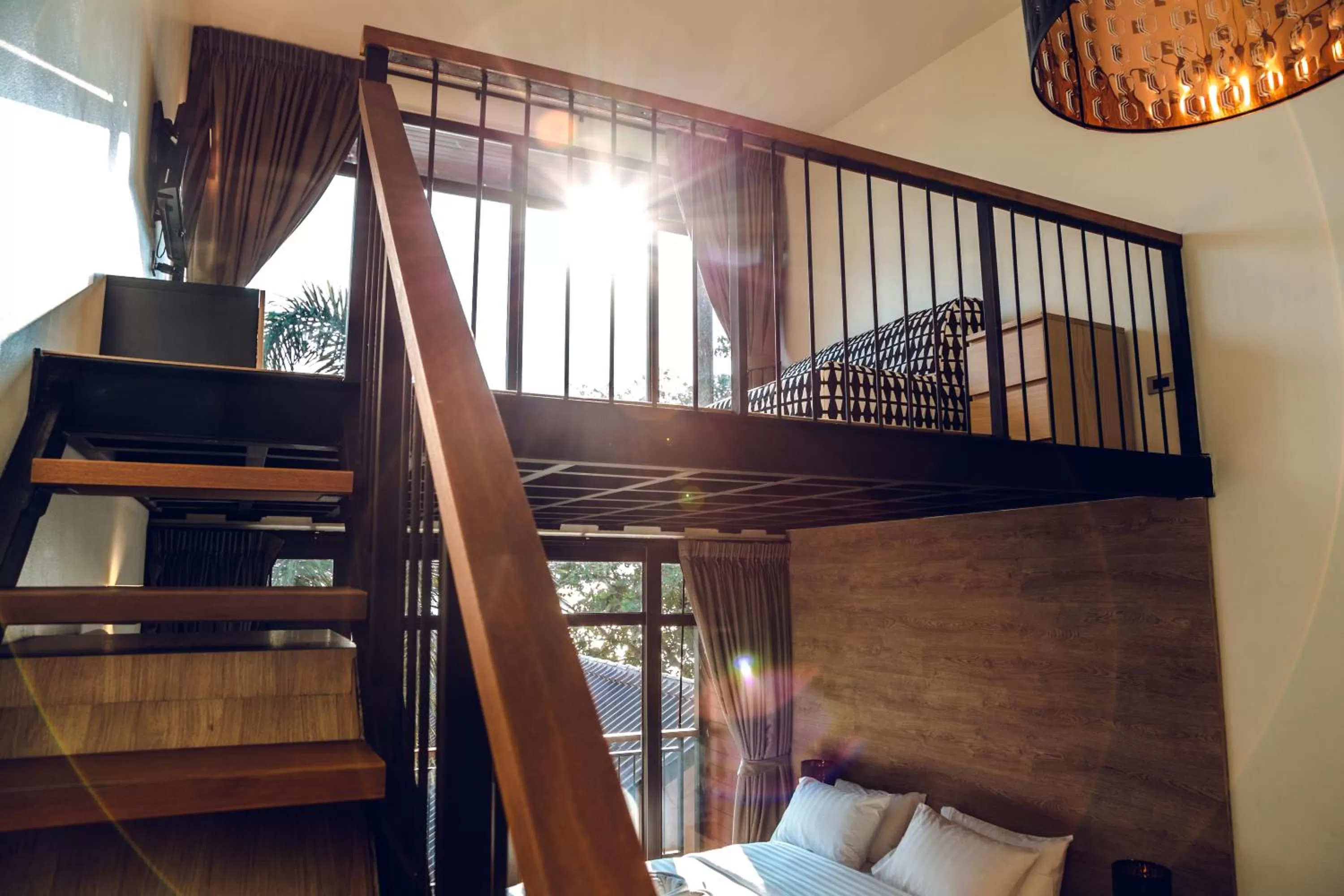 Photo of the whole room, Bed in 15 Palms Beach Resort