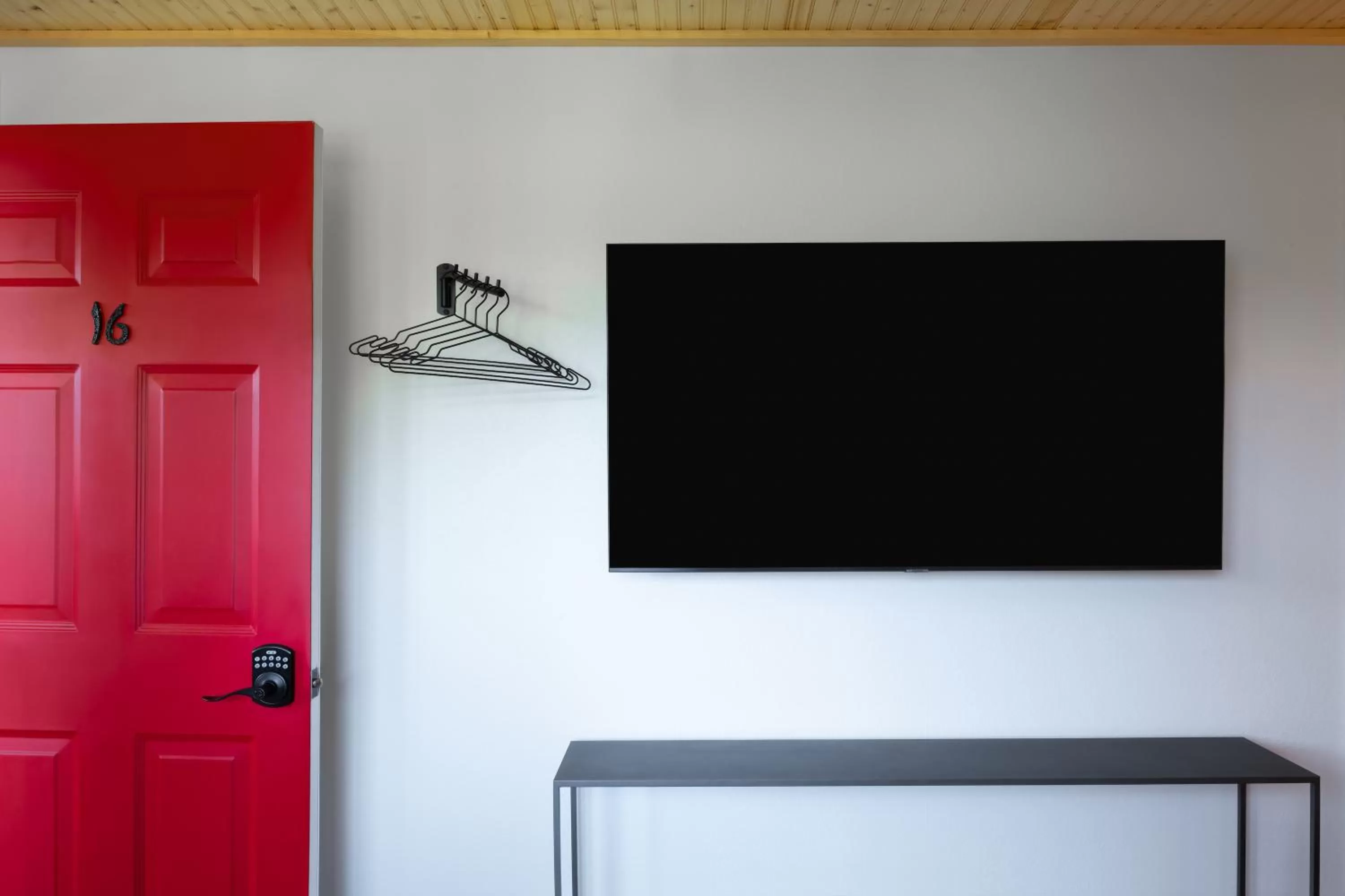 TV and multimedia in Placid Bay Hotel