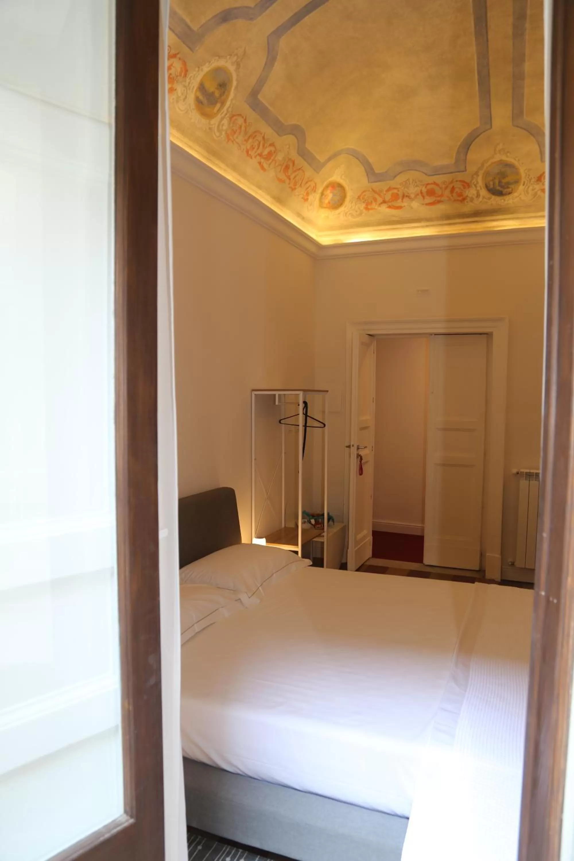 Photo of the whole room, Bed in Palazzo del Verga