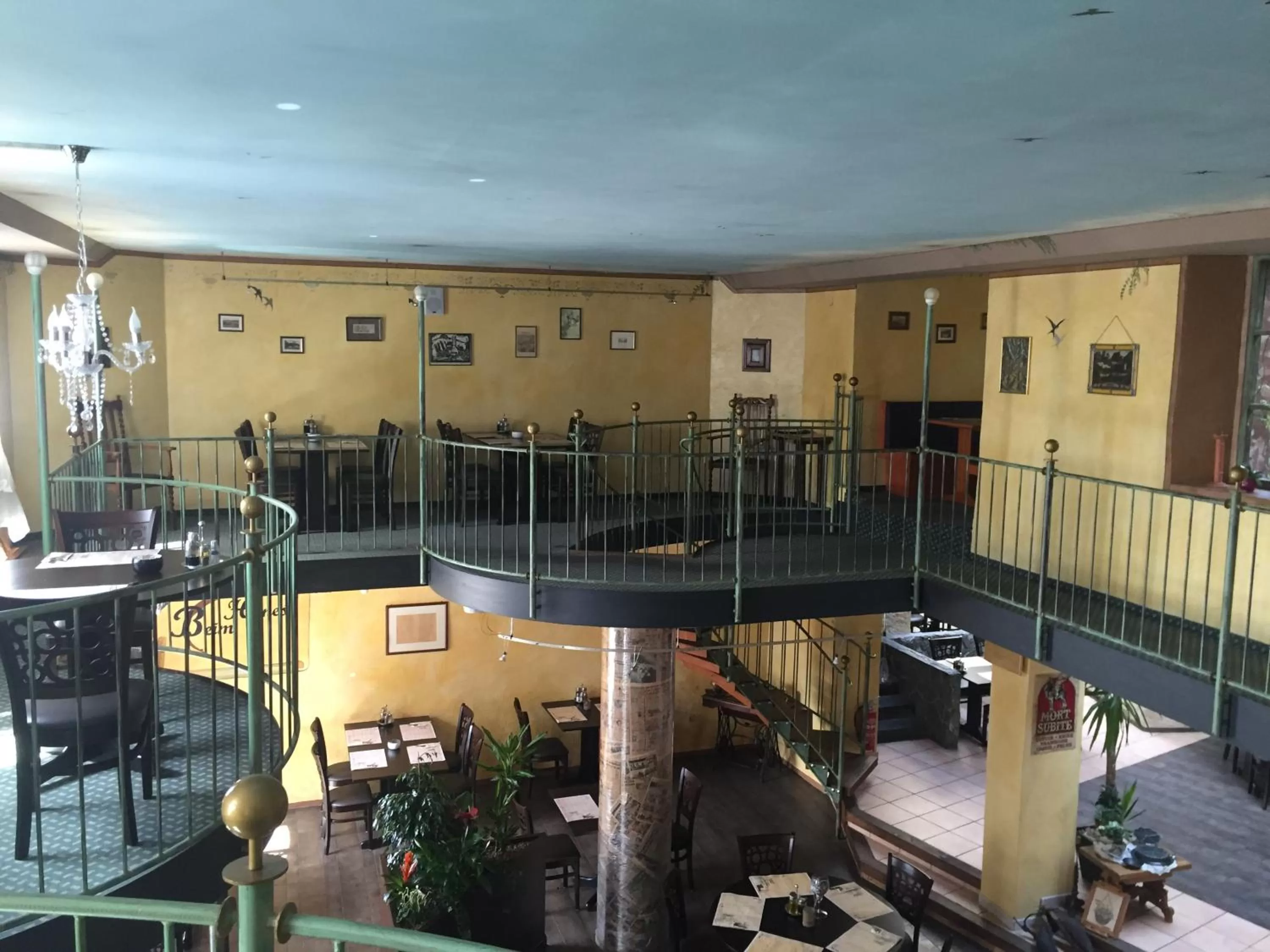 Restaurant/places to eat in Beim Heines