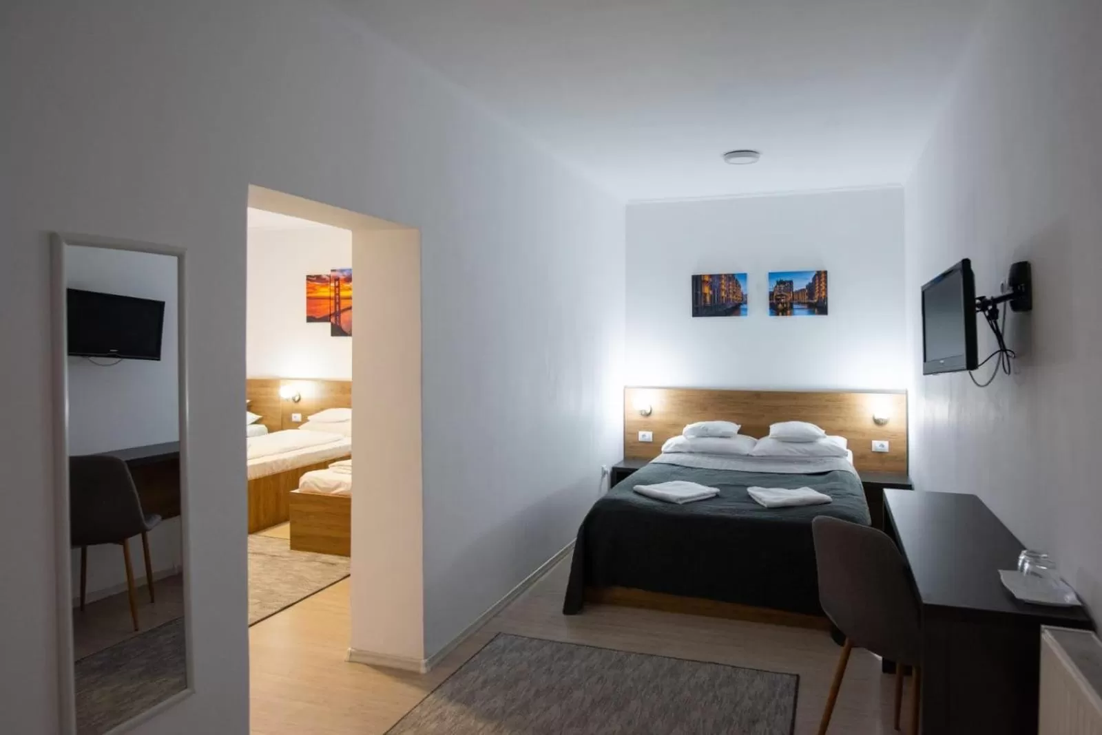 Bed in Carnival City Hotel Oradea