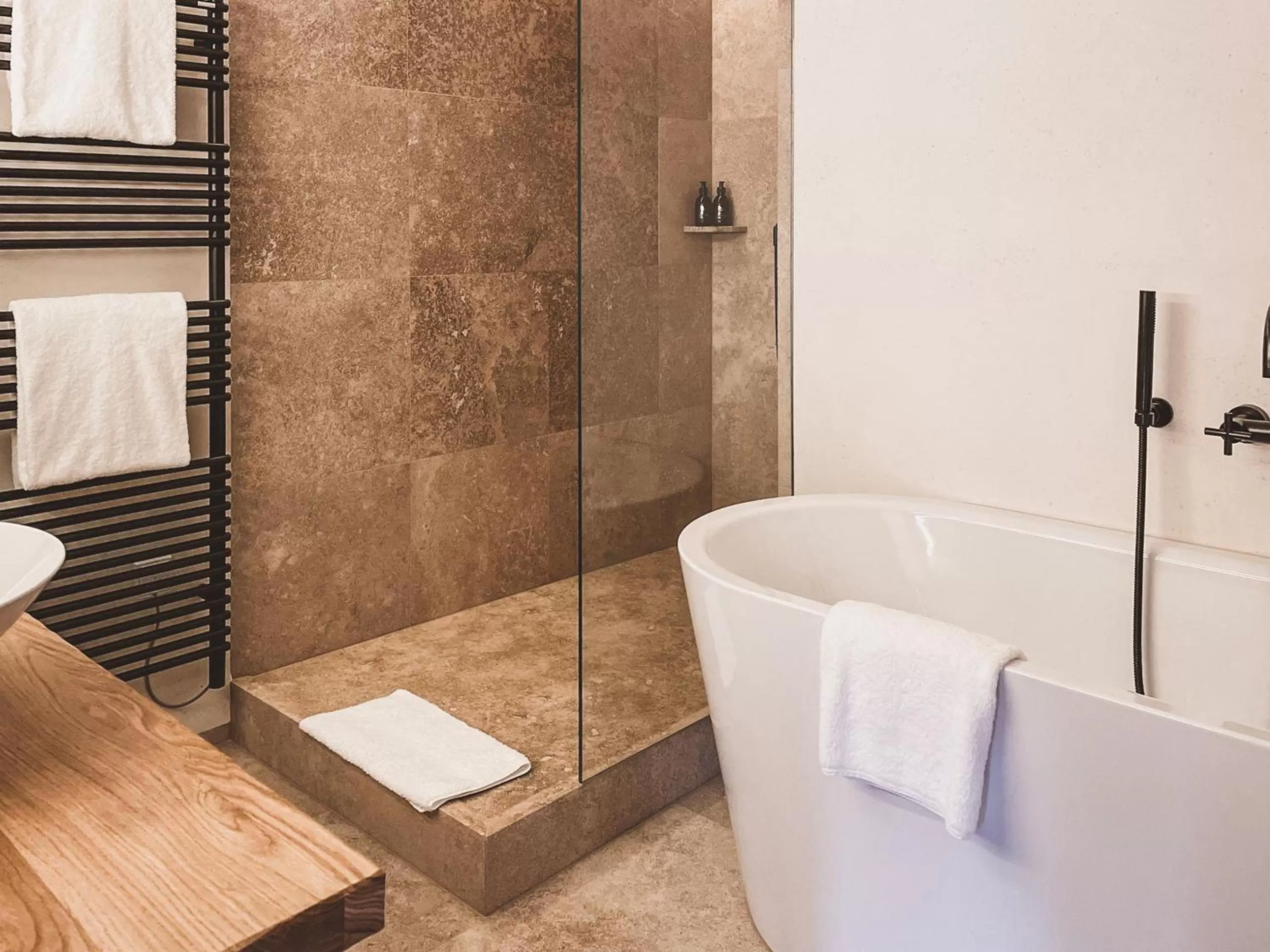 Shower in Das Achental Resort