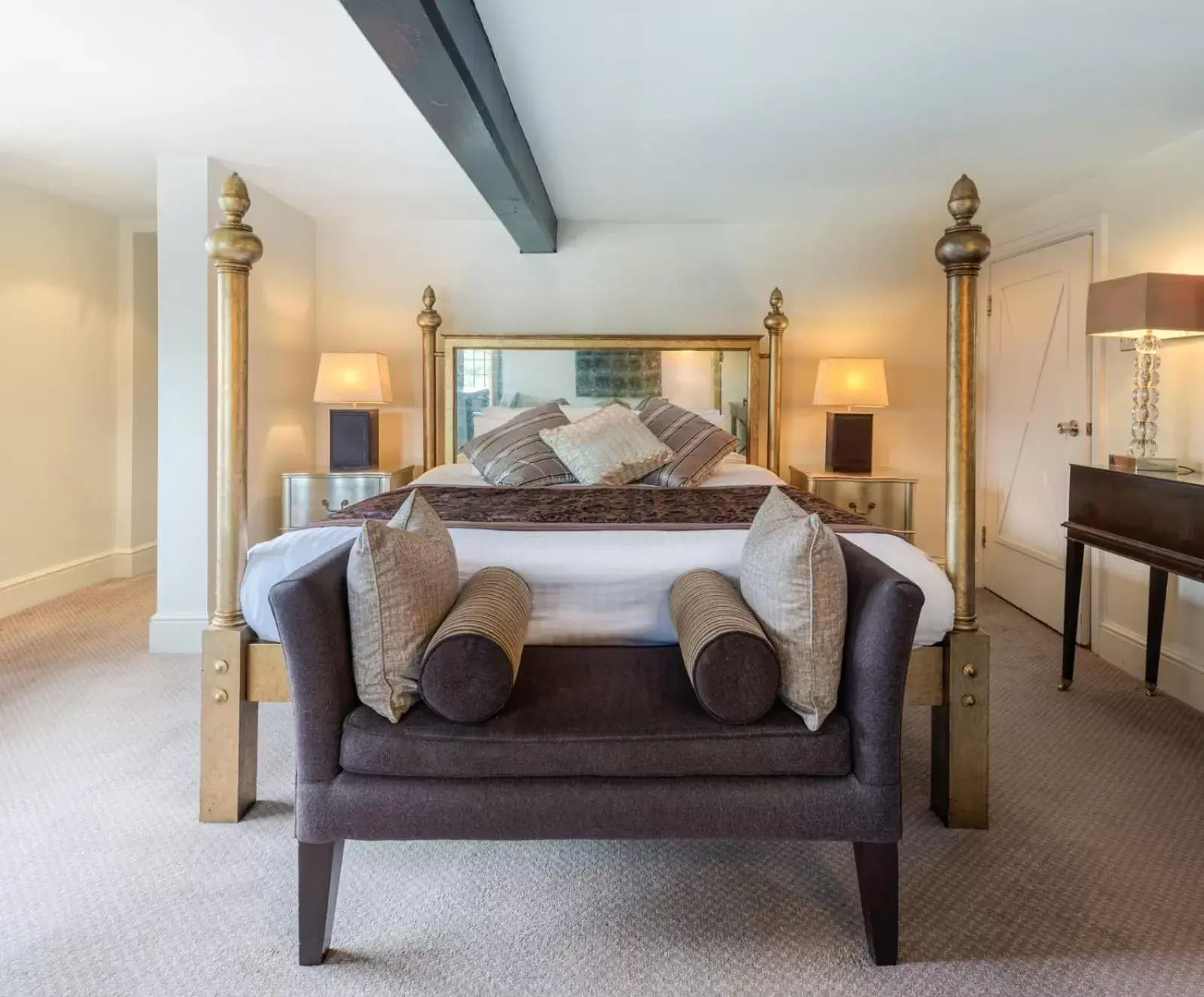 Main House Suite in The Priest House On The River Main House Suite in The Priest House On The River