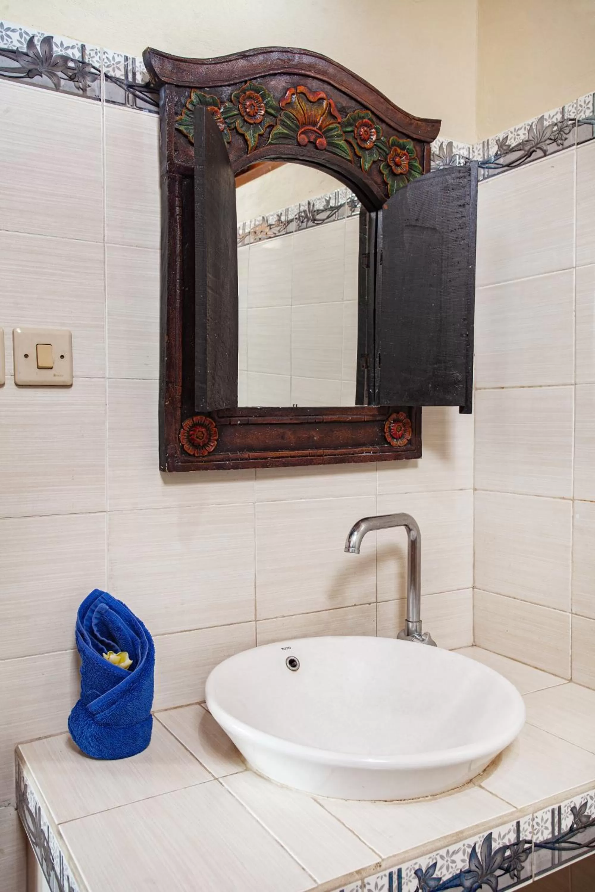 Bathroom in Nick's Pension