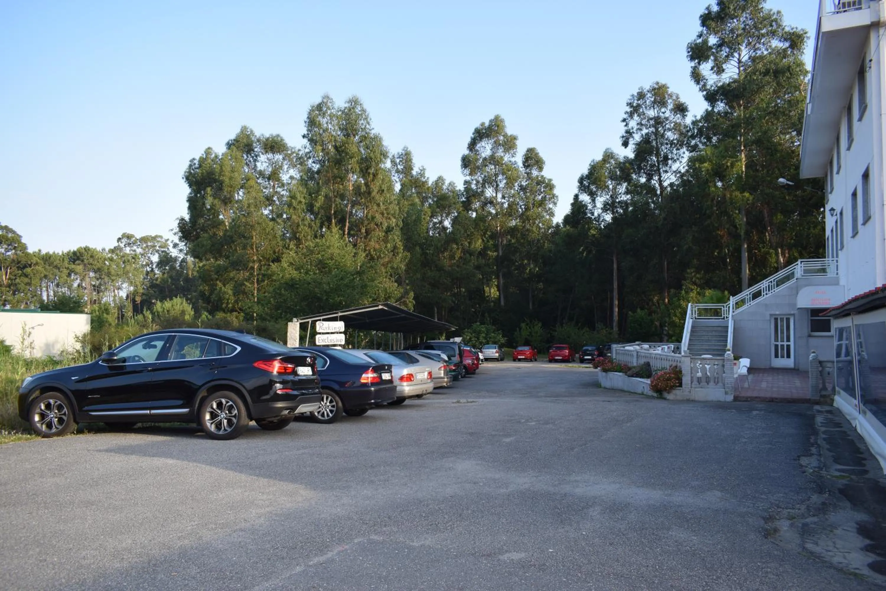 Parking in Hotel Xunca Blanca