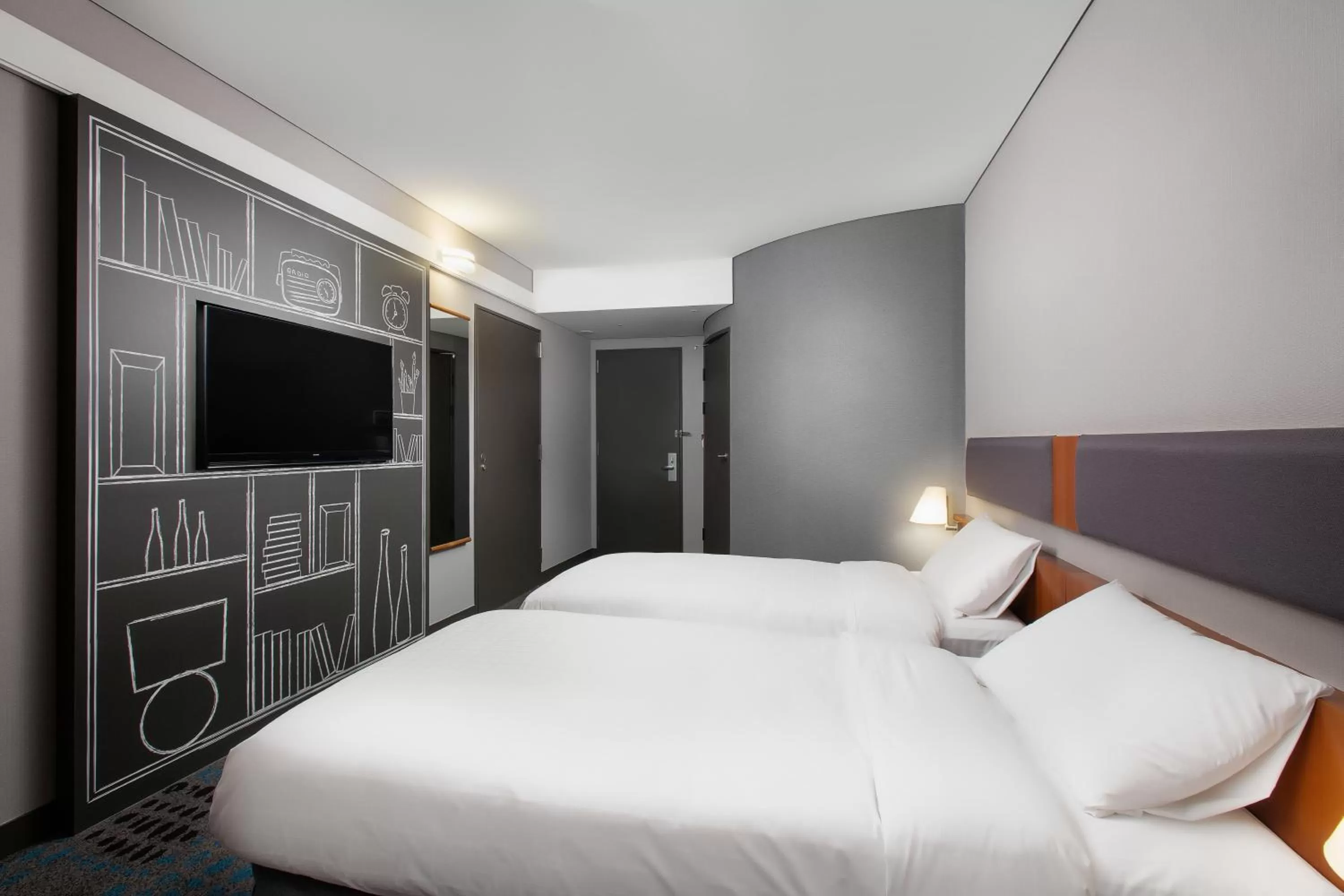 Bedroom, Bed in Ibis Ambassador Myeongdong