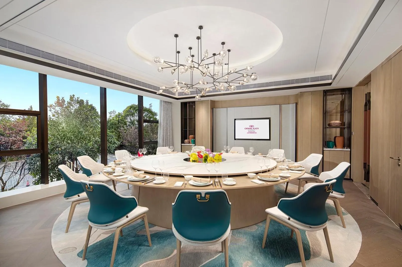 Restaurant/places to eat in Crowne Plaza Shanghai Jinxiu by IHG