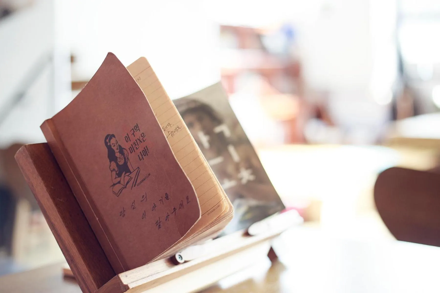 Library in Andong Poong-gyung HOSTEL n LIBRARY