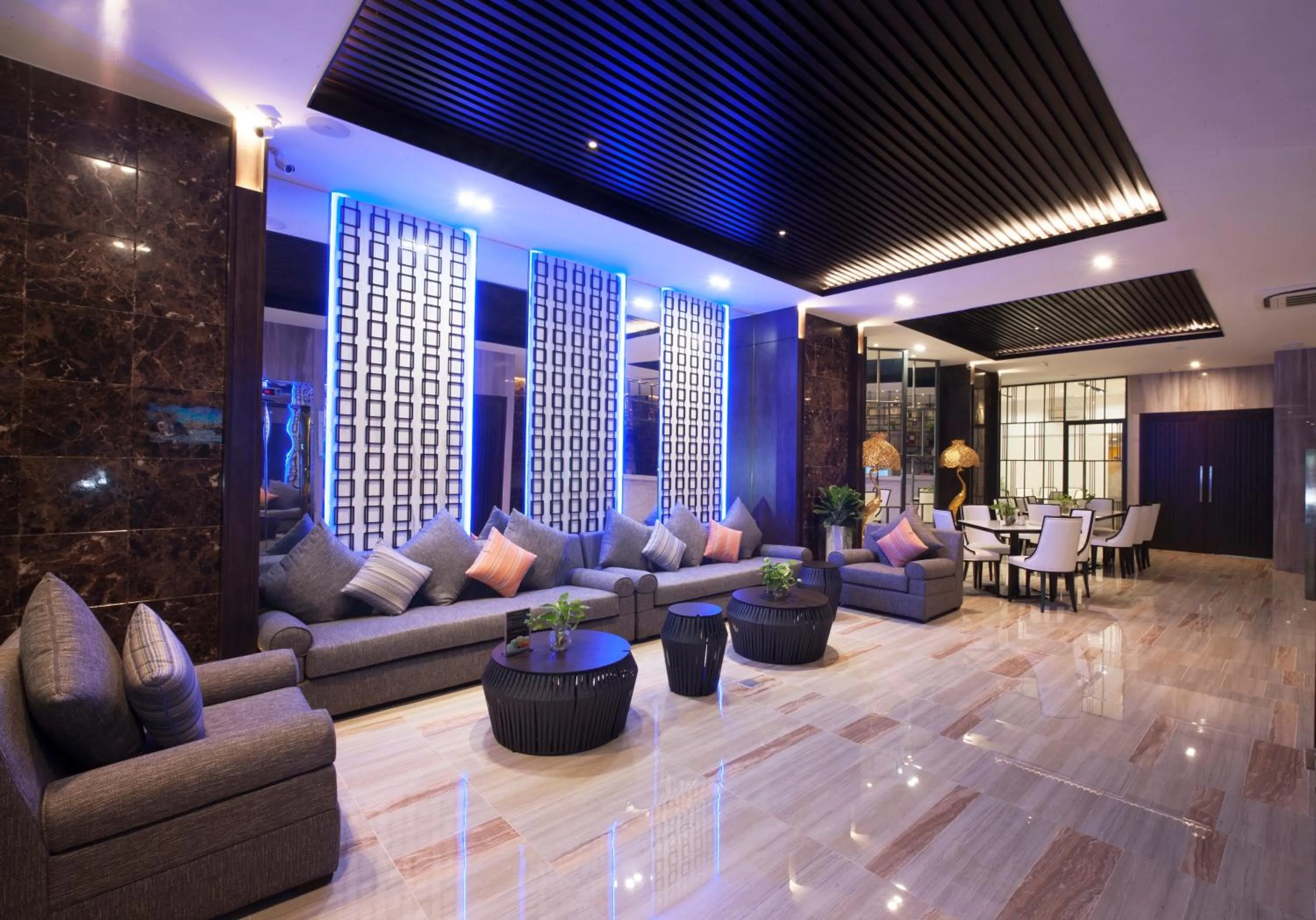 Lobby or reception in Sunrise Central Hotel