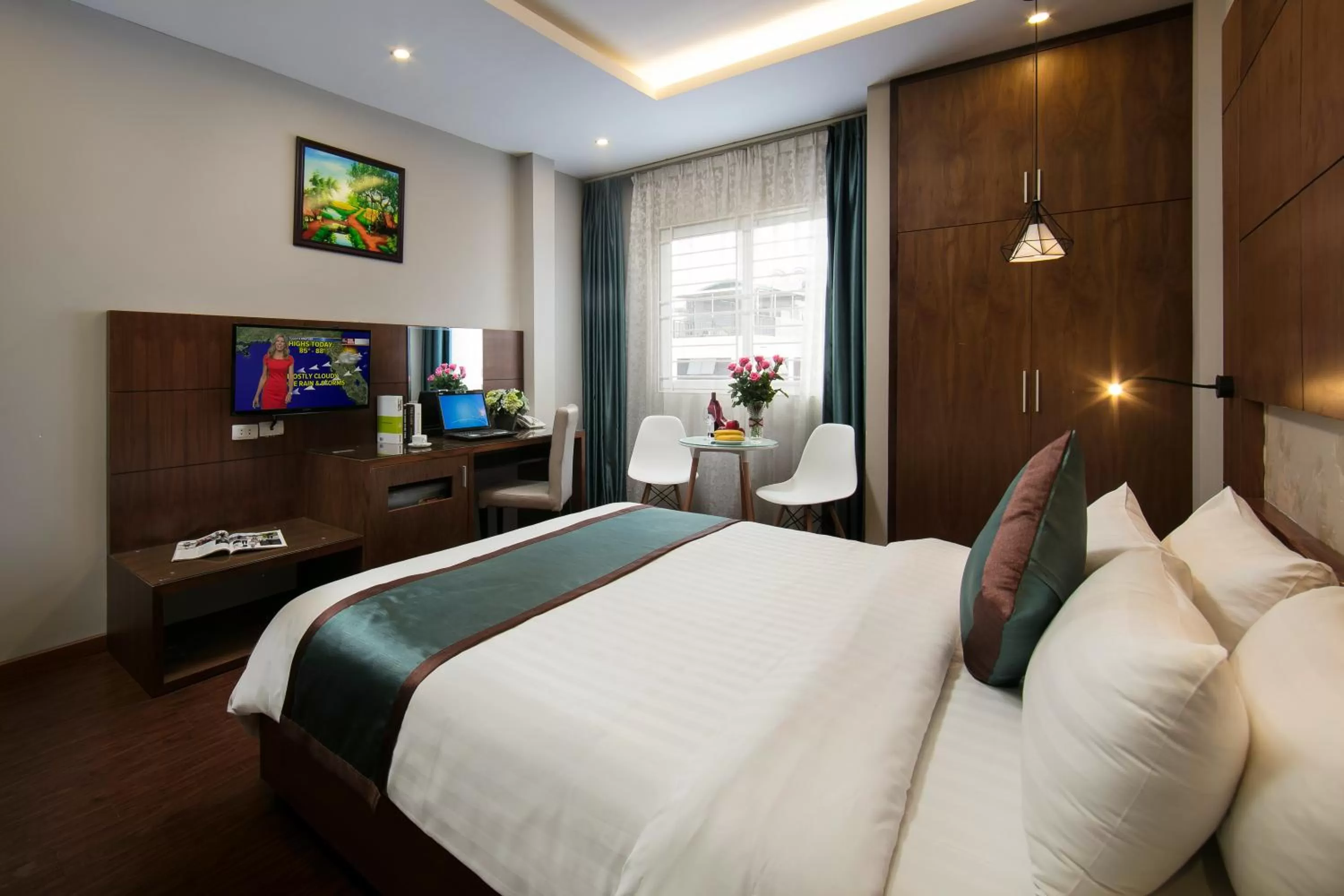 Photo of the whole room, Bed in Bonne Nuit Hotel & Spa Hanoi