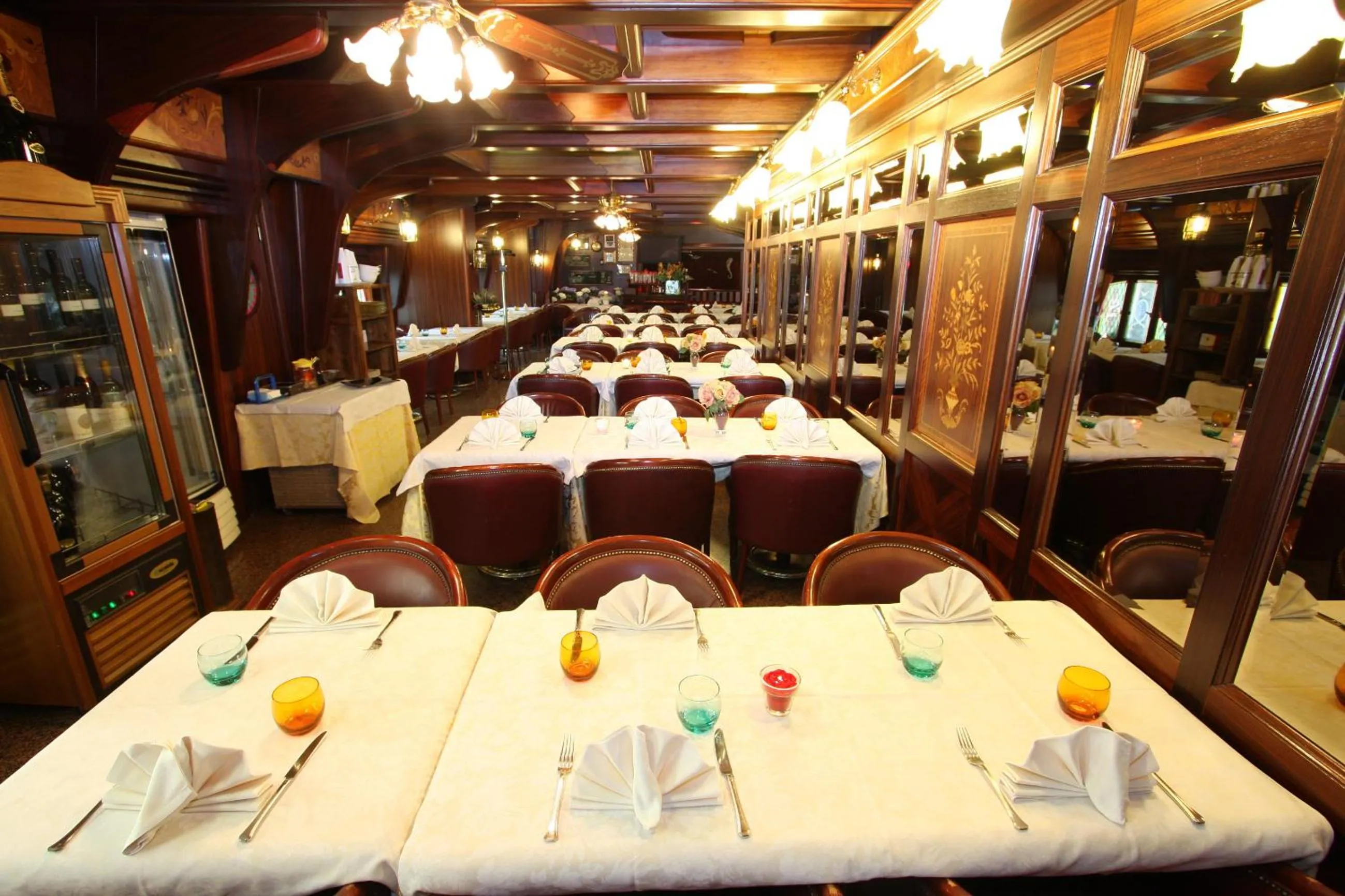 Restaurant/places to eat in Hotel Alle Due Palme