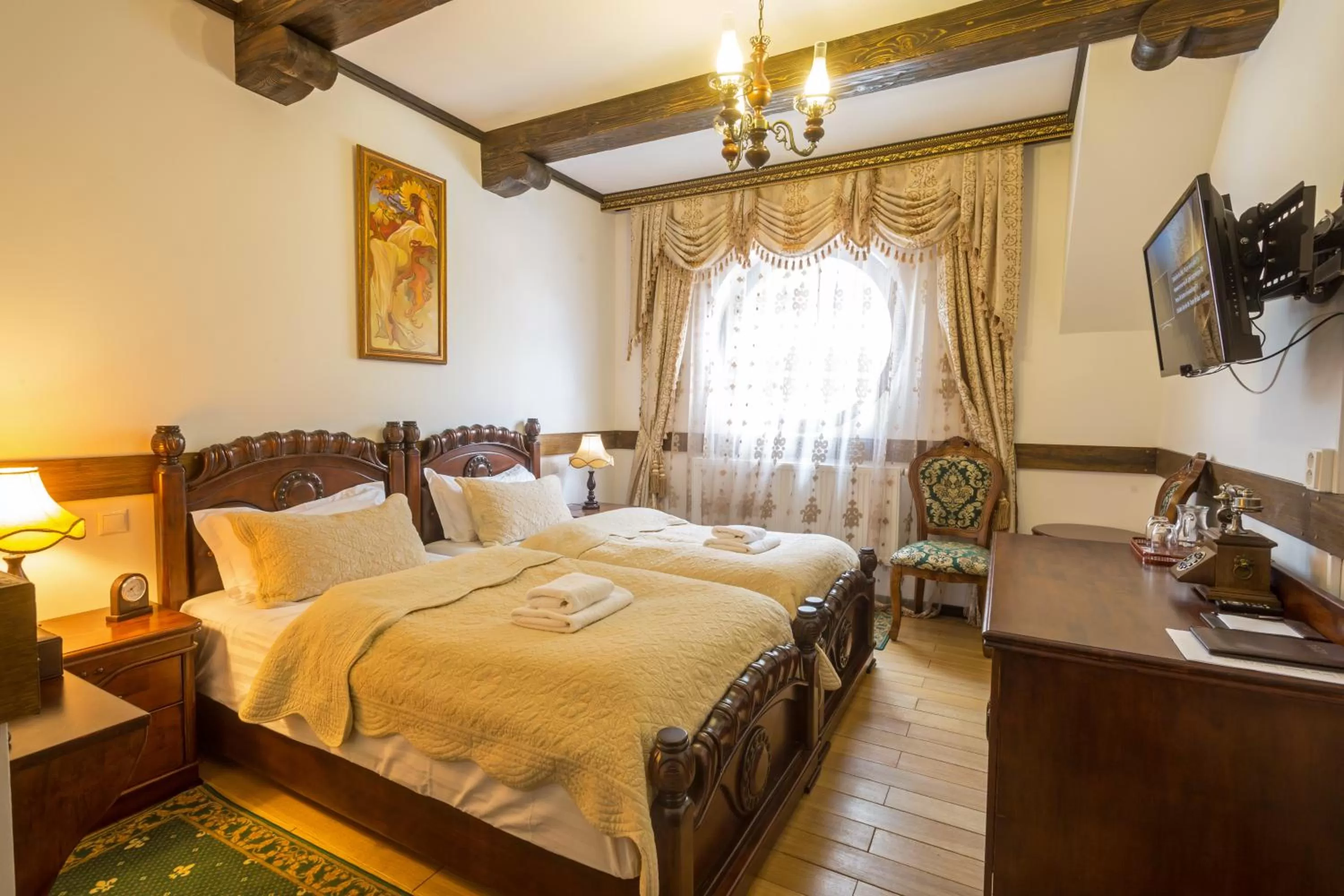 Patio, Bed in Zámek Lužec Spa & Wellness Resort