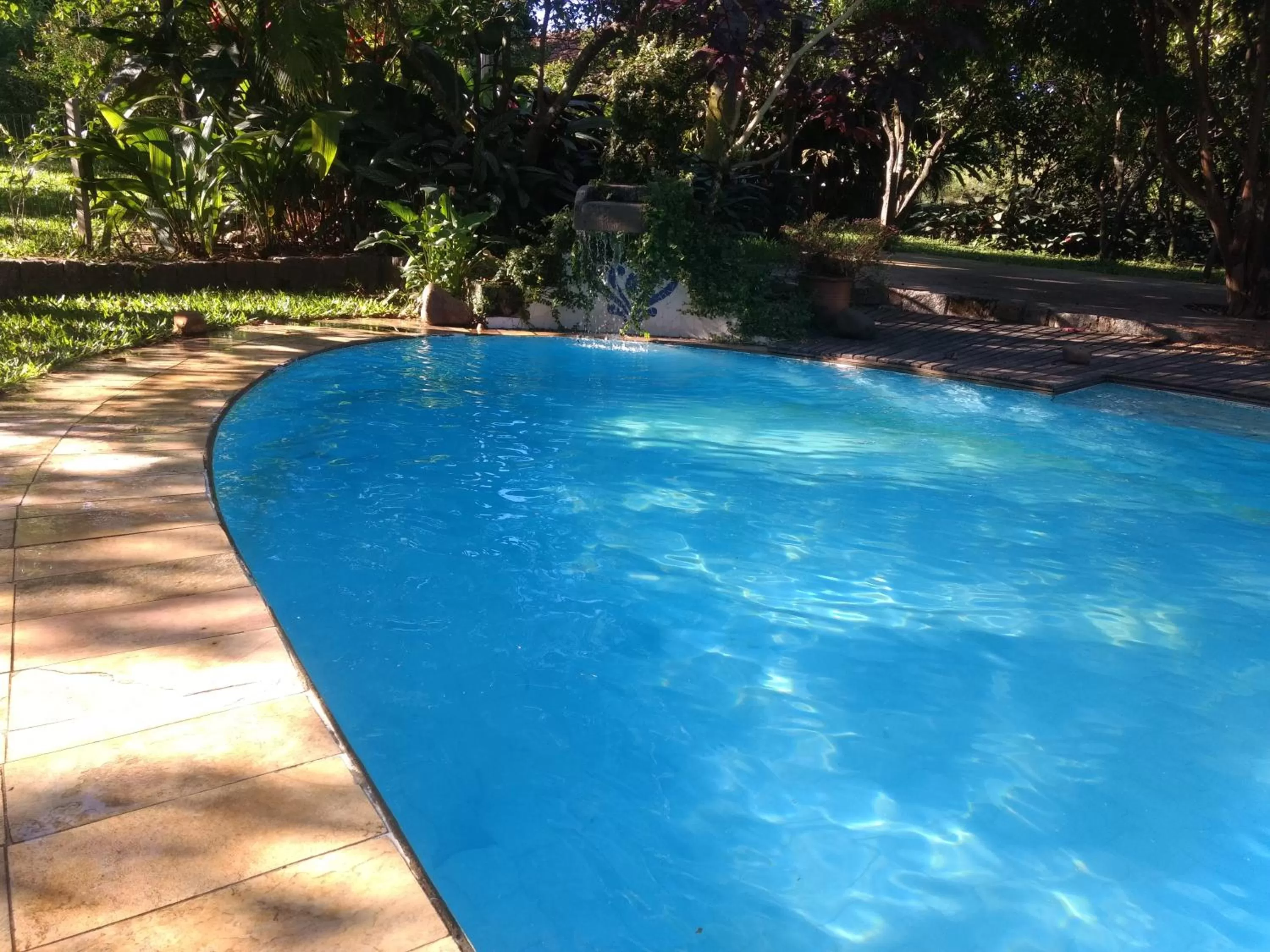 Swimming pool in Hotel Chácara das Flores