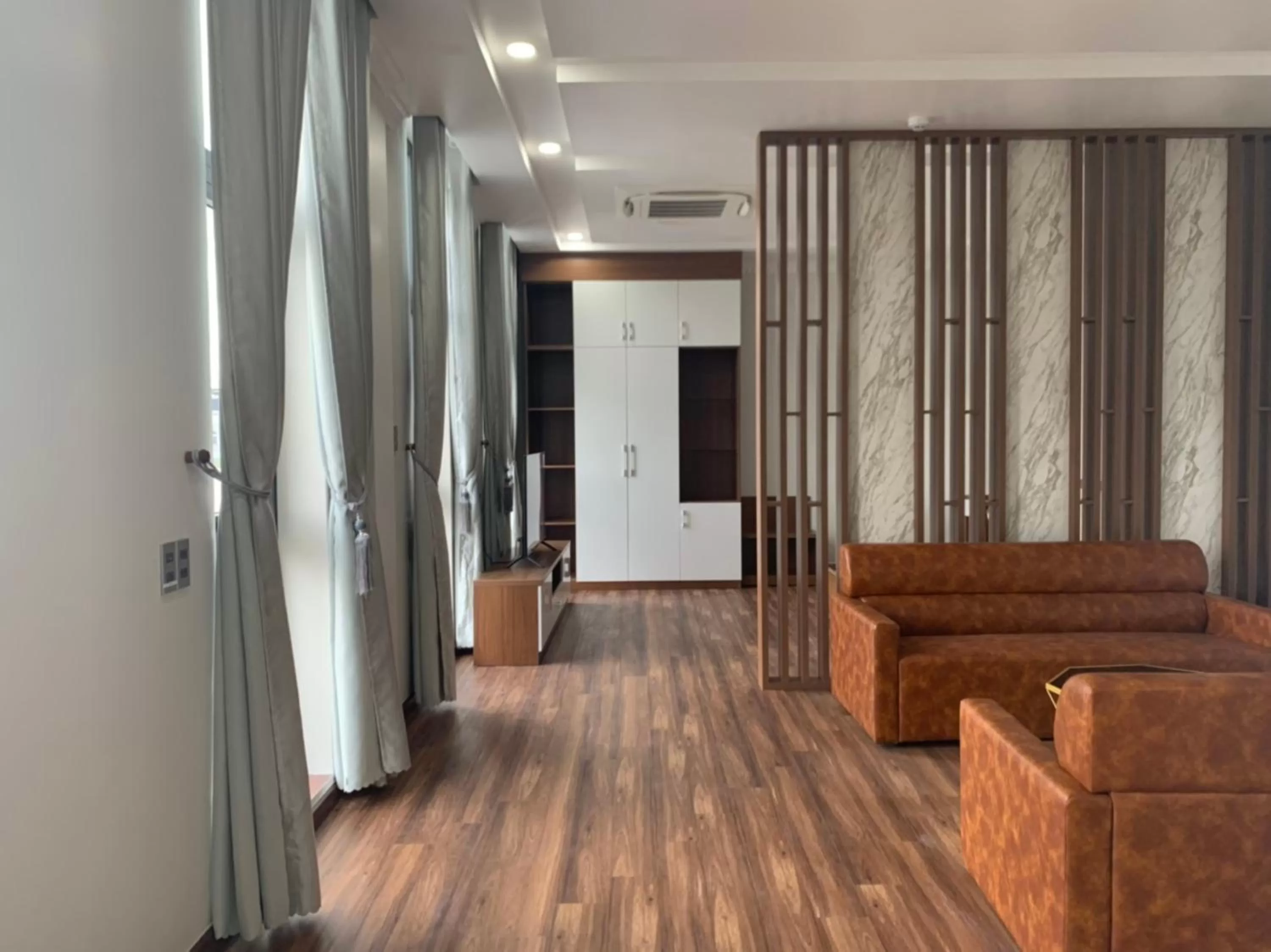 Seating area in Hoang Hung Hotel