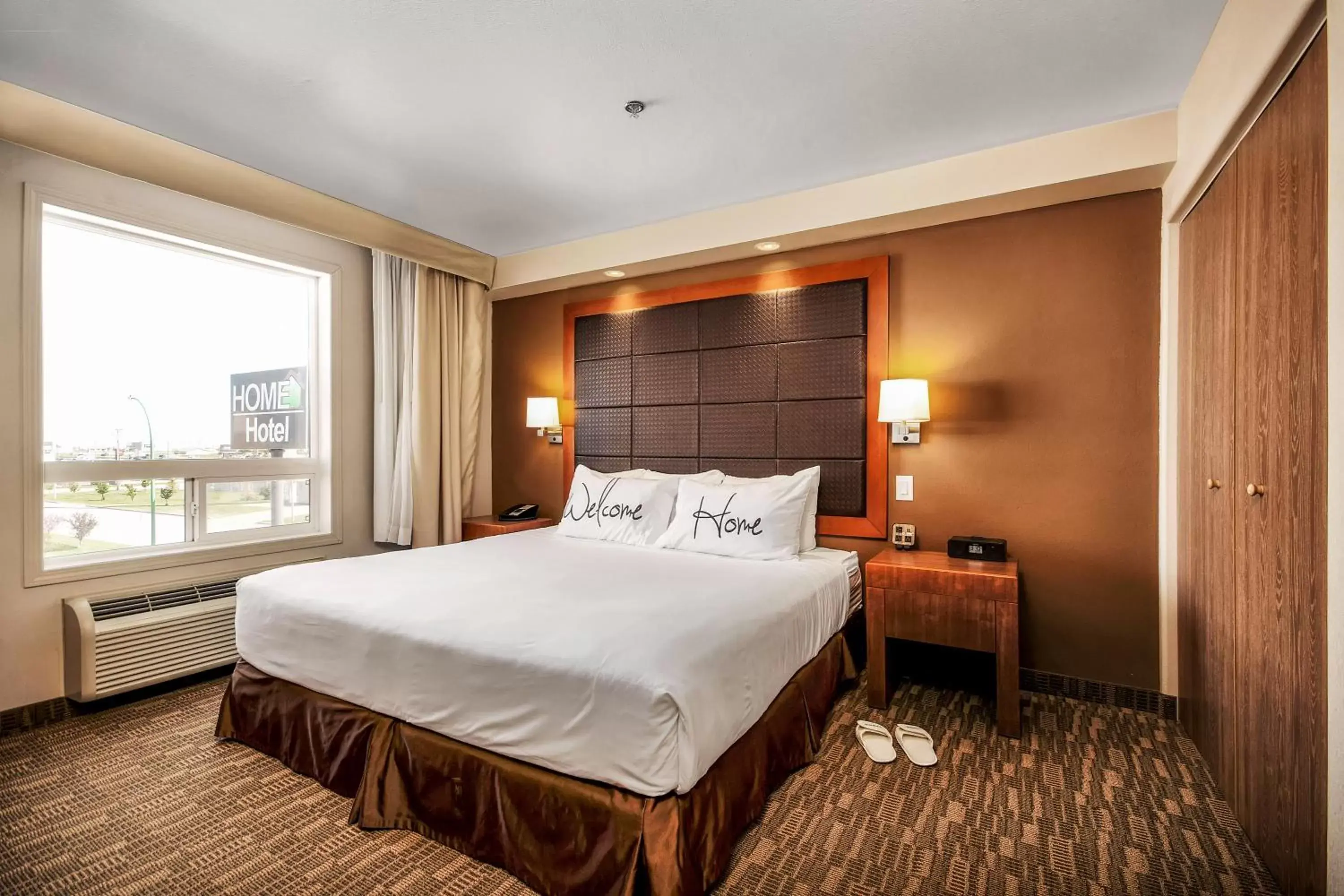 One-Bedroom King Suite in HomeSuites by D3H One-Bedroom King Suite in HomeSuites by D3H