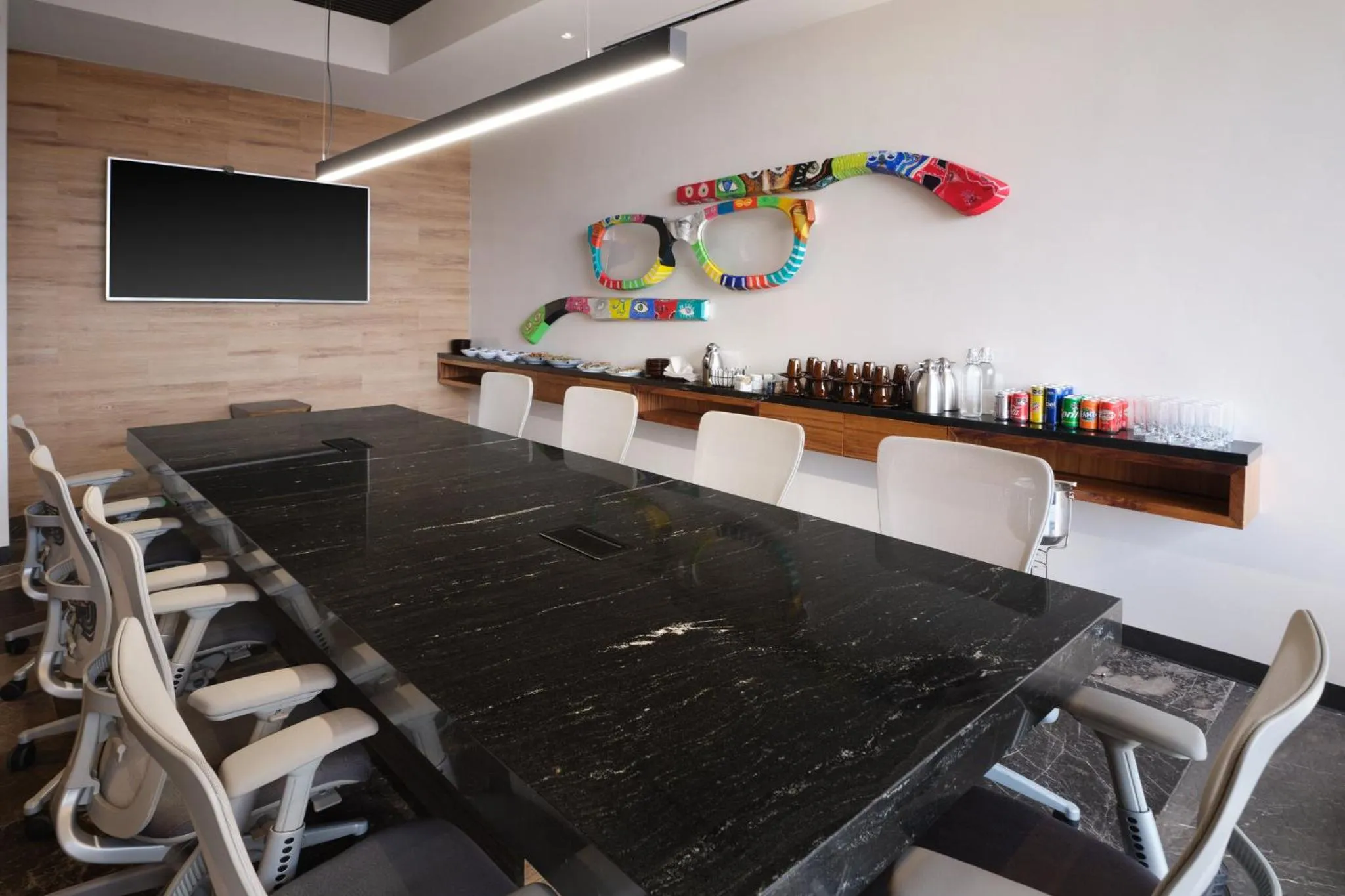 Meeting/conference room in voco Guadalajara Neruda by IHG