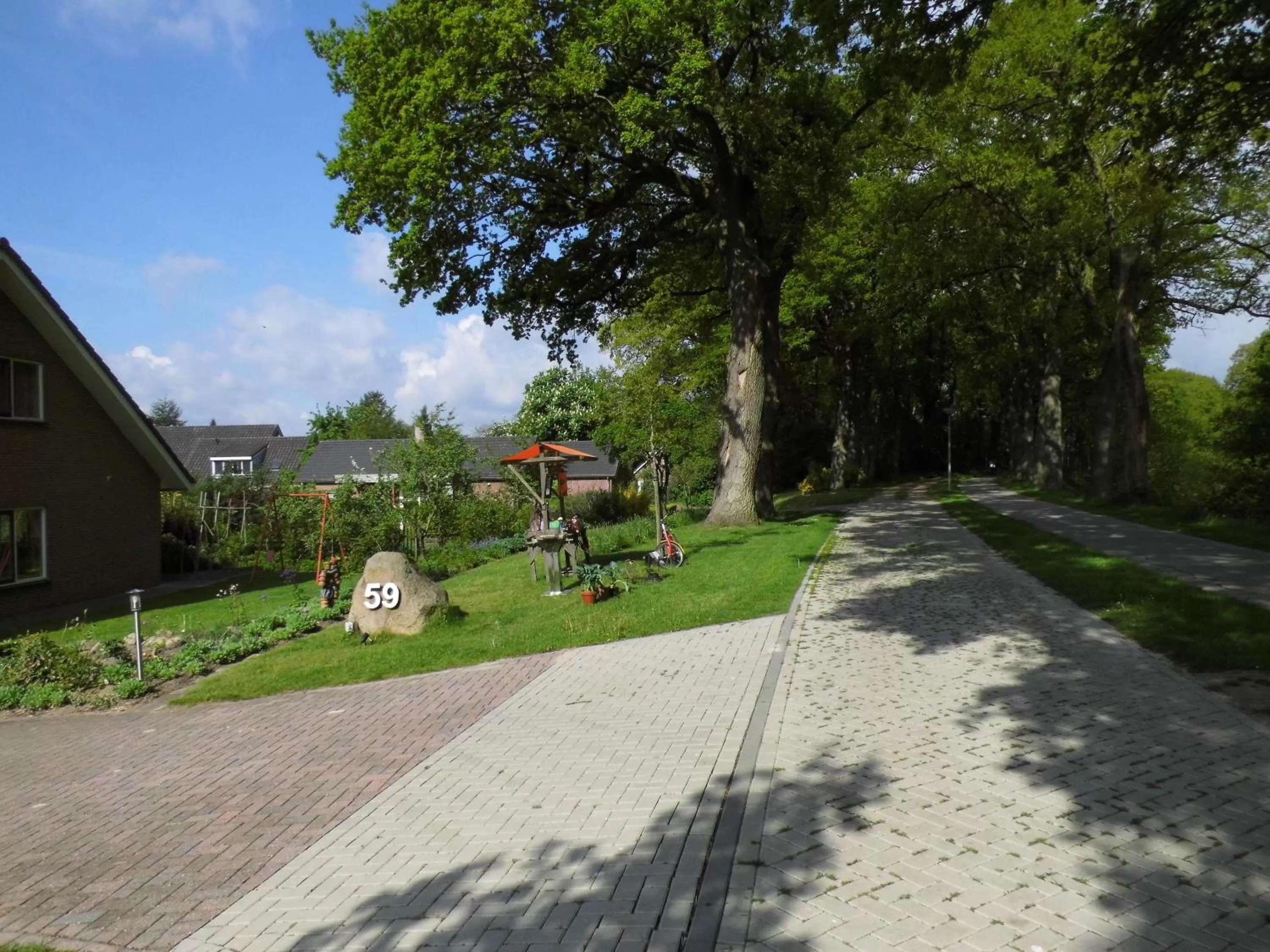 Street view in B&B Mendelts