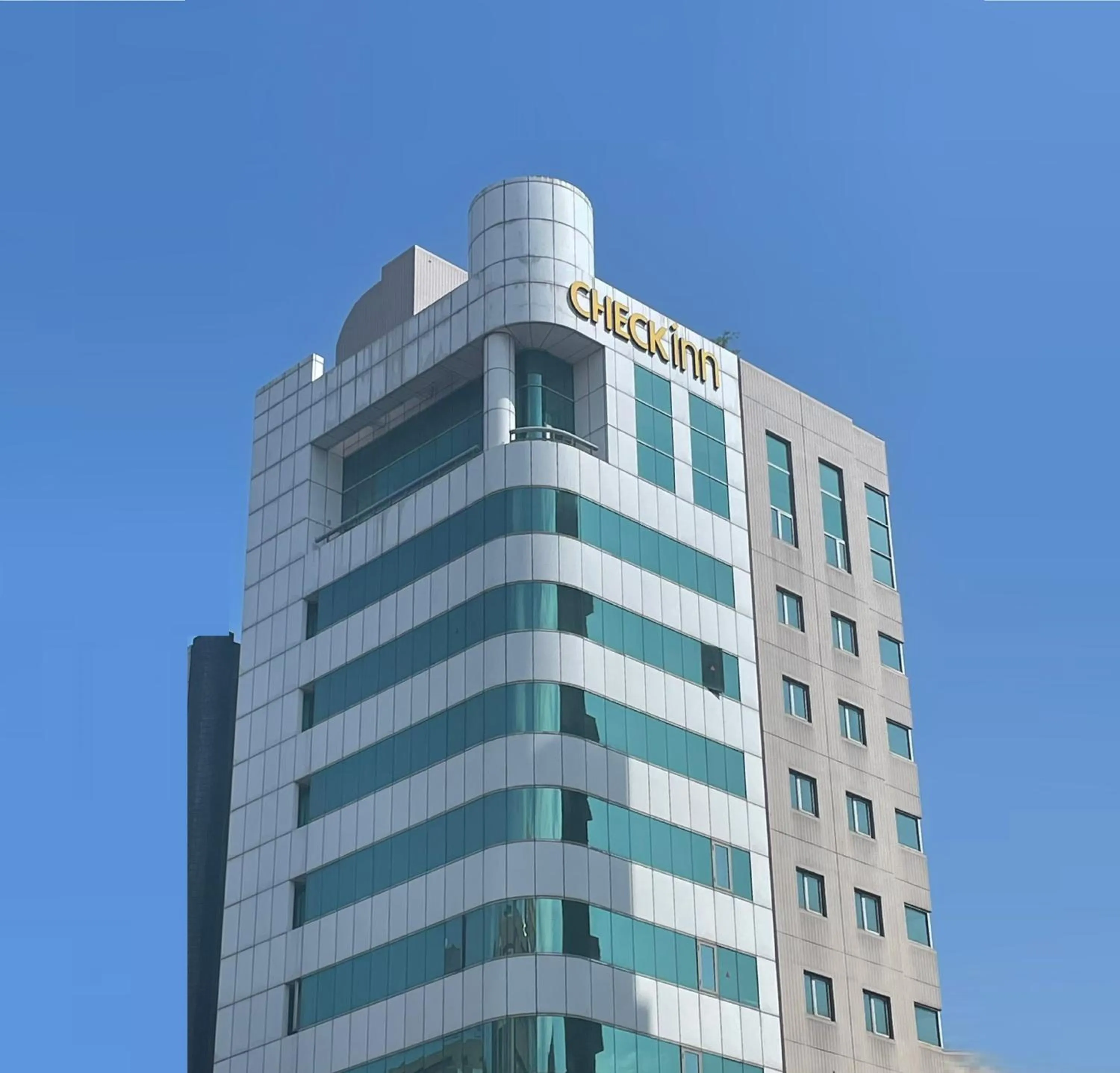 Property building in CHECK inn Taipei Nanjing