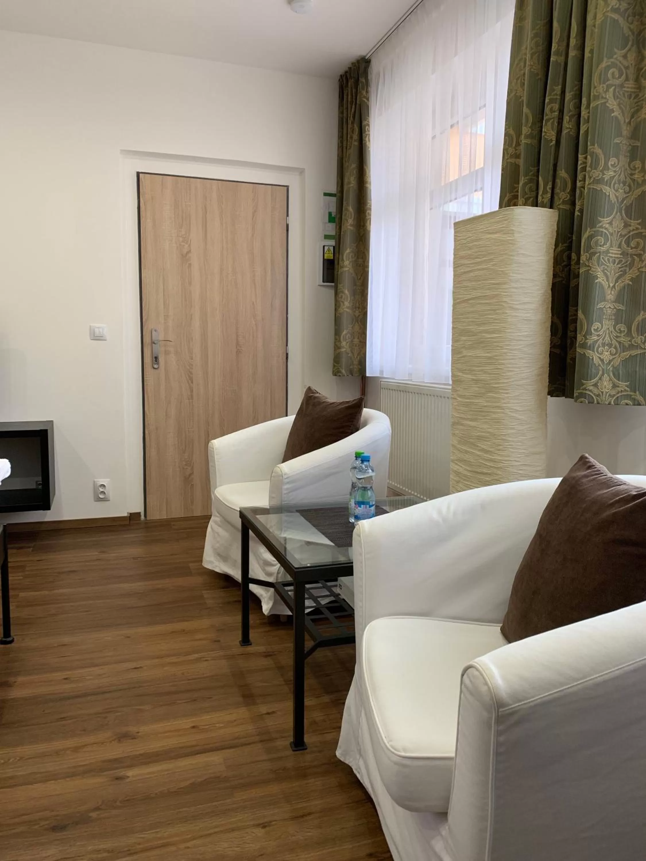 Living room, Seating Area in Apartma La Provence