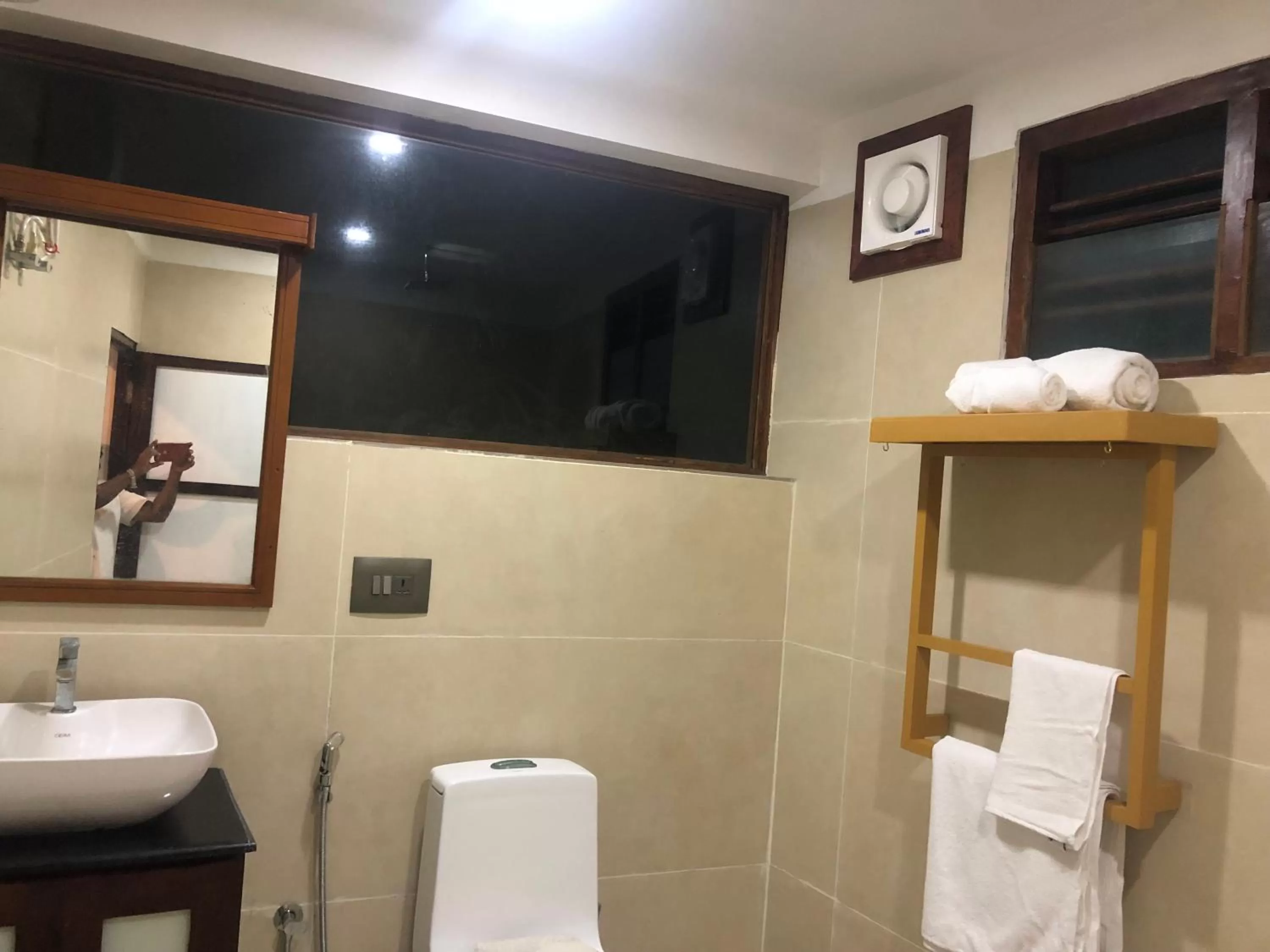 Anitha's Garden Stay