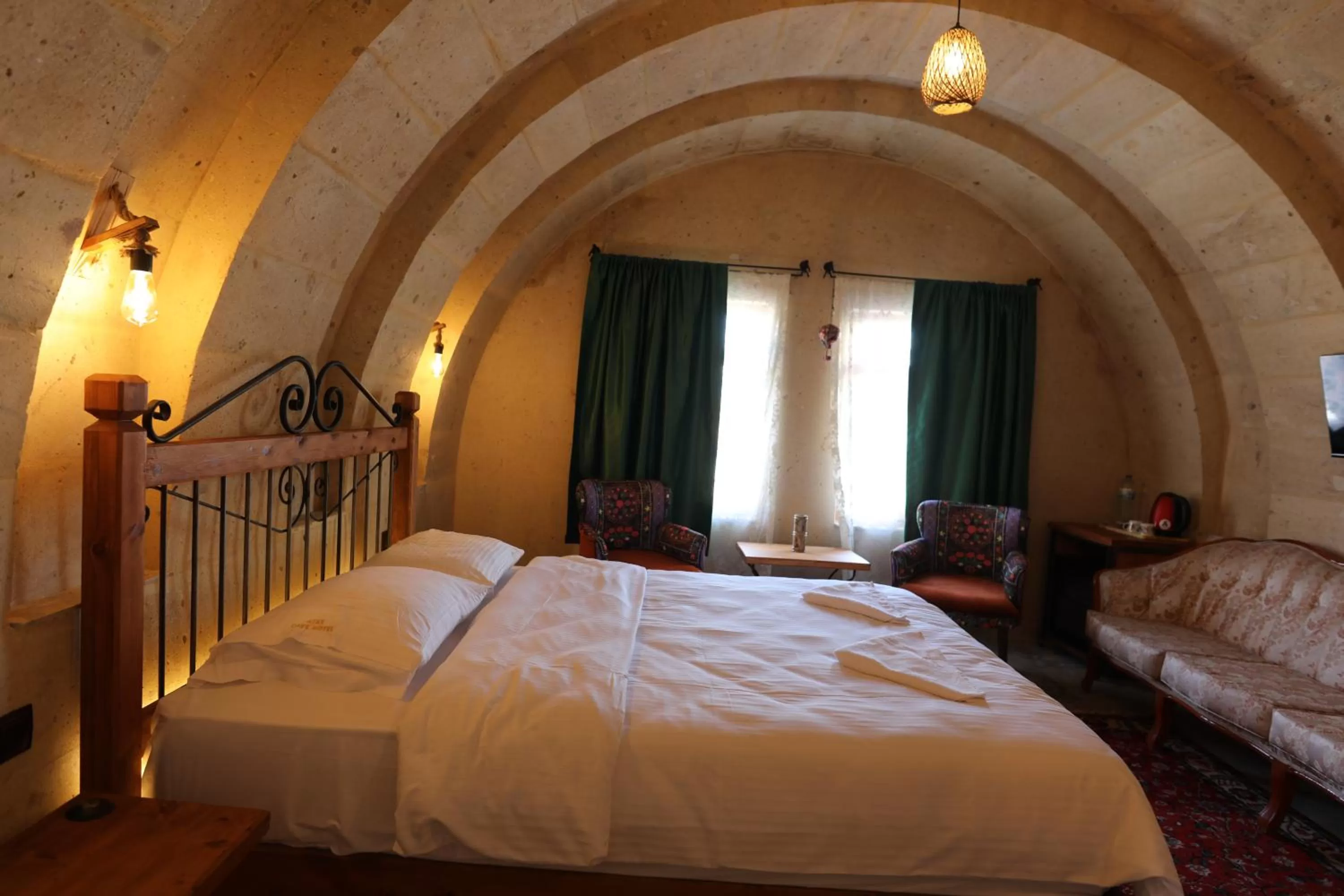 Bed in Atax Cave Hotel
