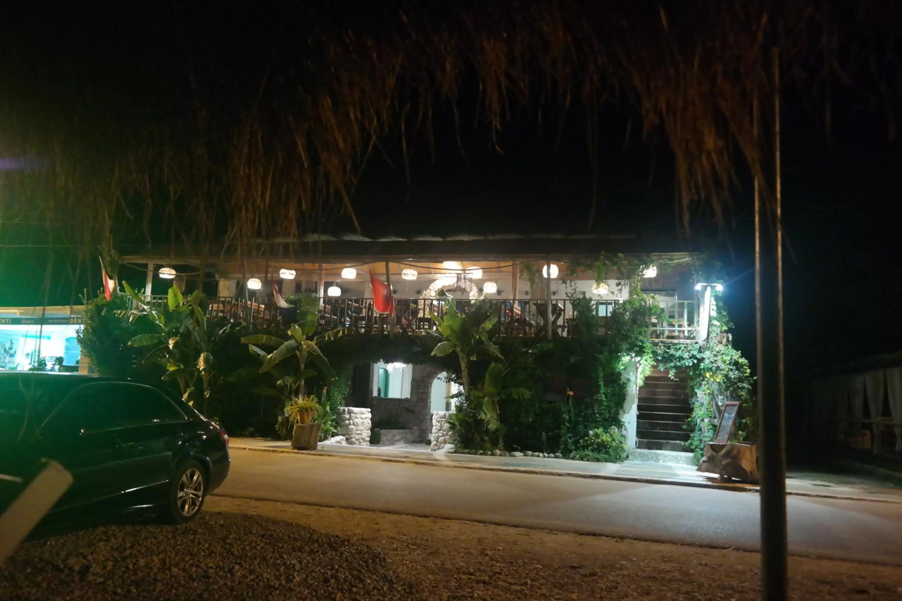 Property Building in Maxola's Dream Orikum