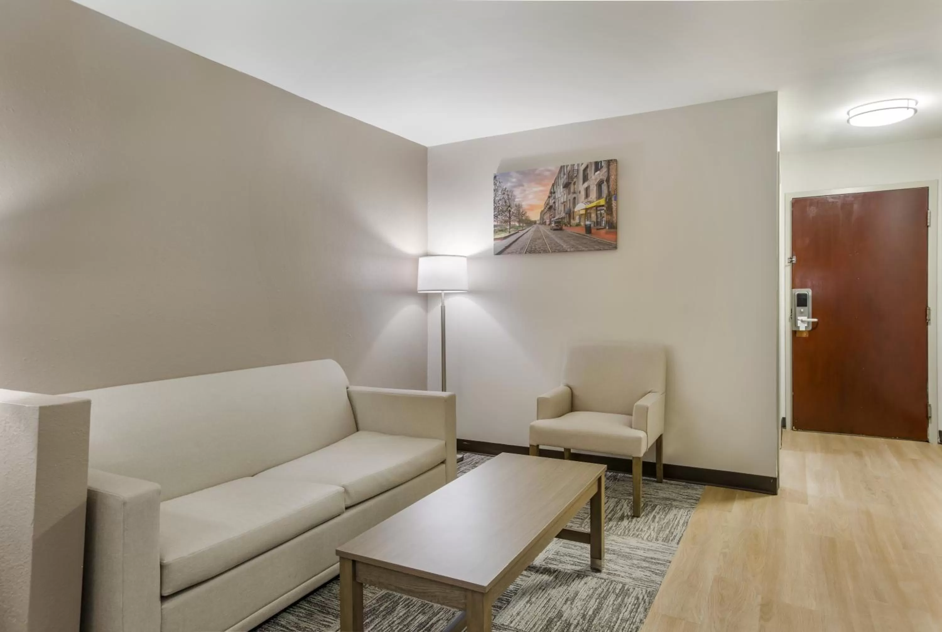 Photo of the whole room in Red Roof Inn PLUS+ & Suites Savannah – I-95