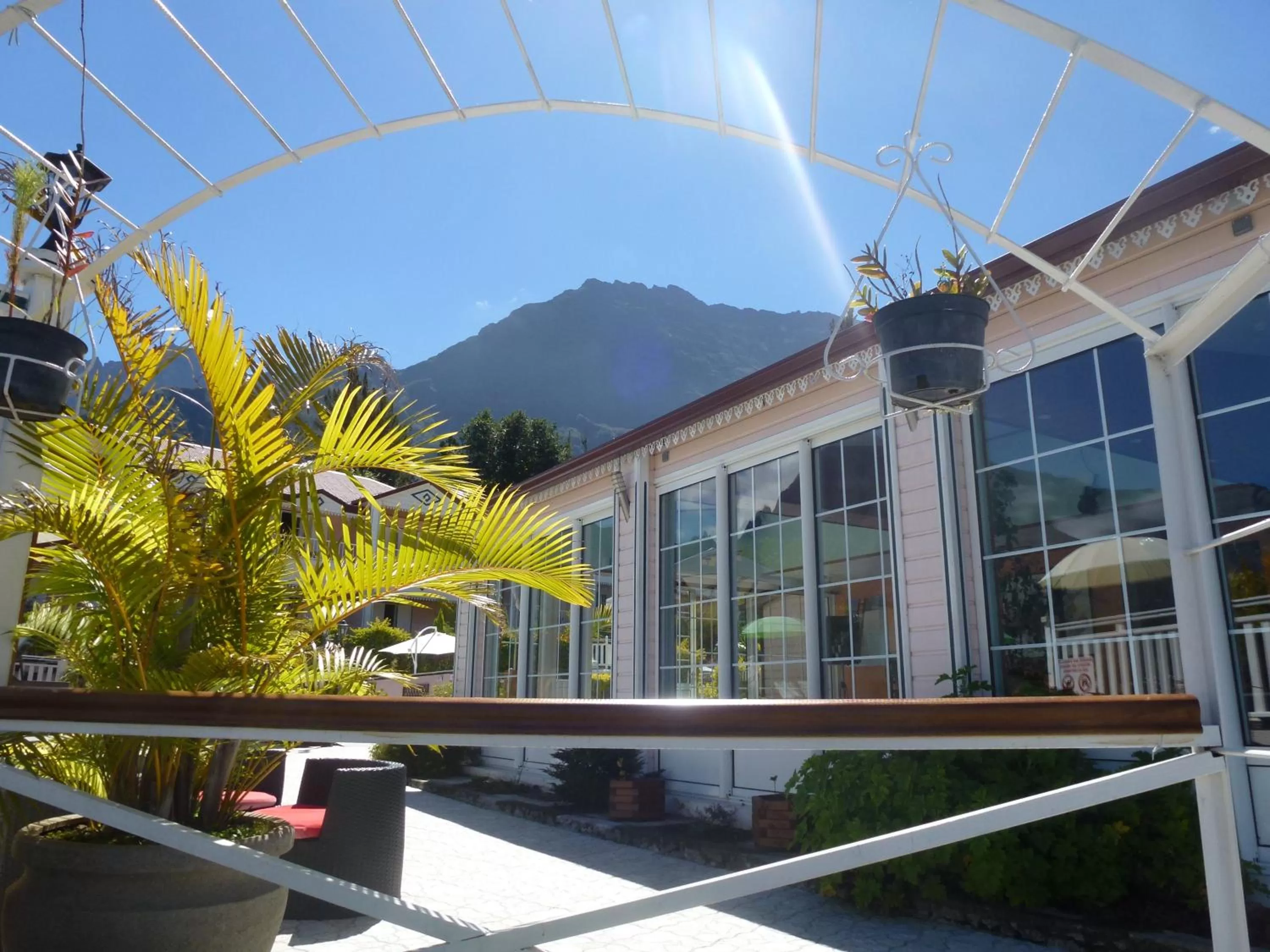 Facade/entrance in Hotel Des Neiges