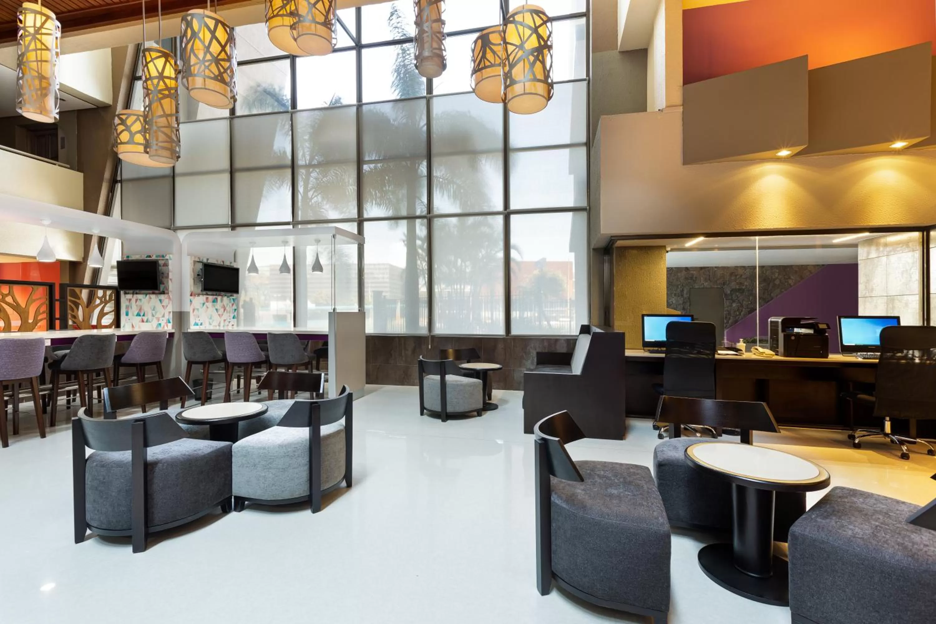 Lobby or reception in Crowne Plaza San Jose La Sabana by IHG