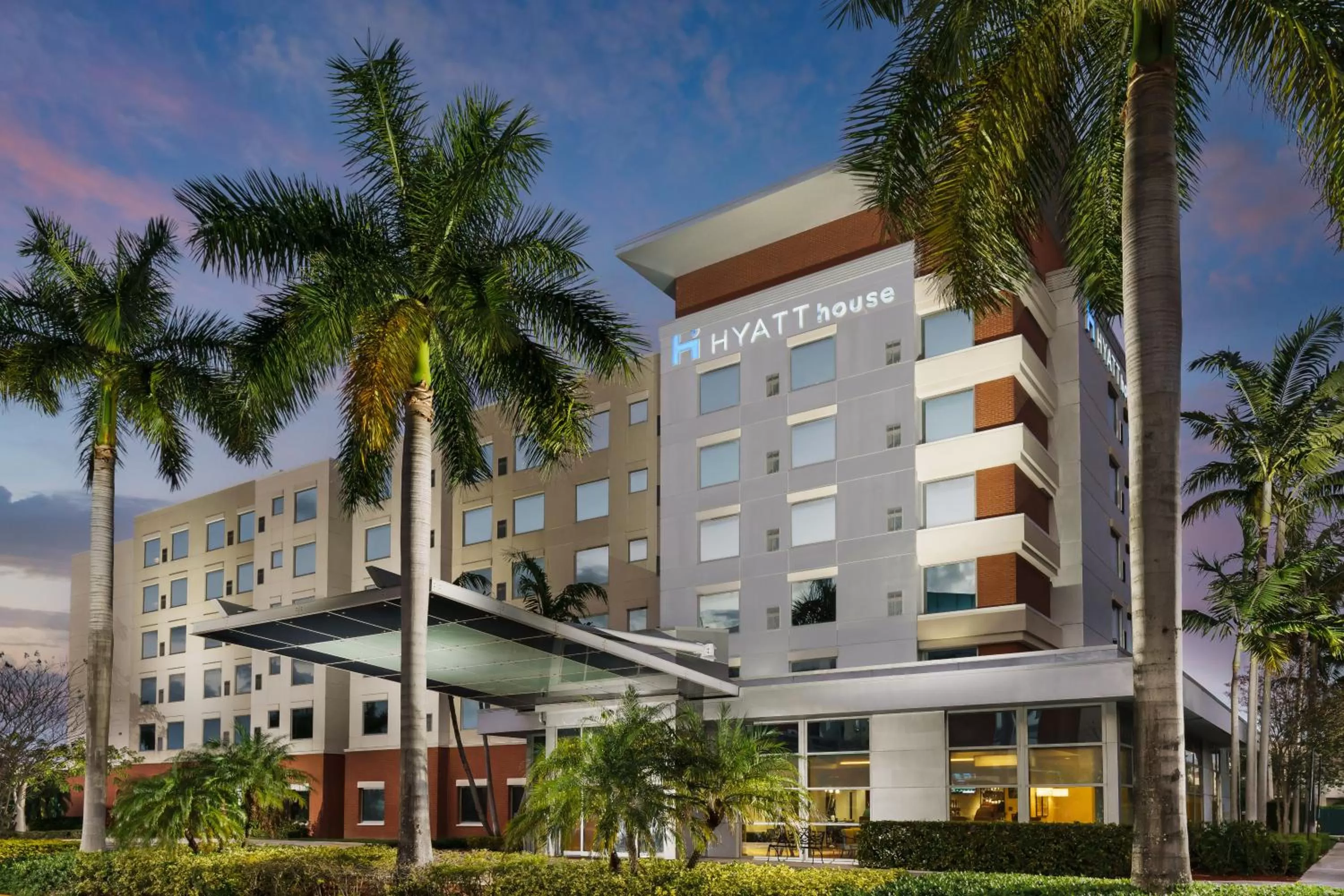 Property building in Hyatt House Fort Lauderdale Airport/Cruise Port