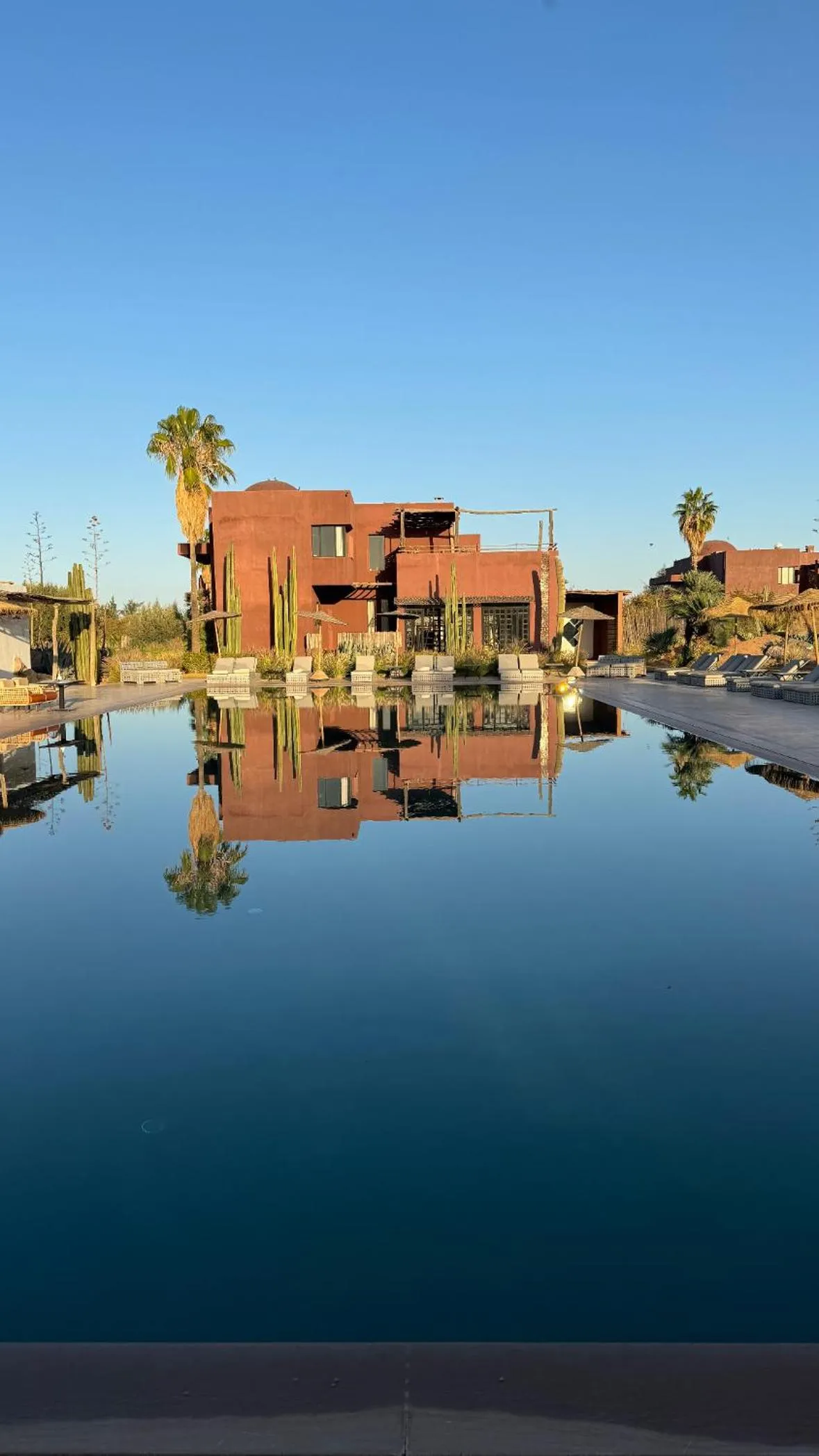 Swimming pool in Fellah Hotel
