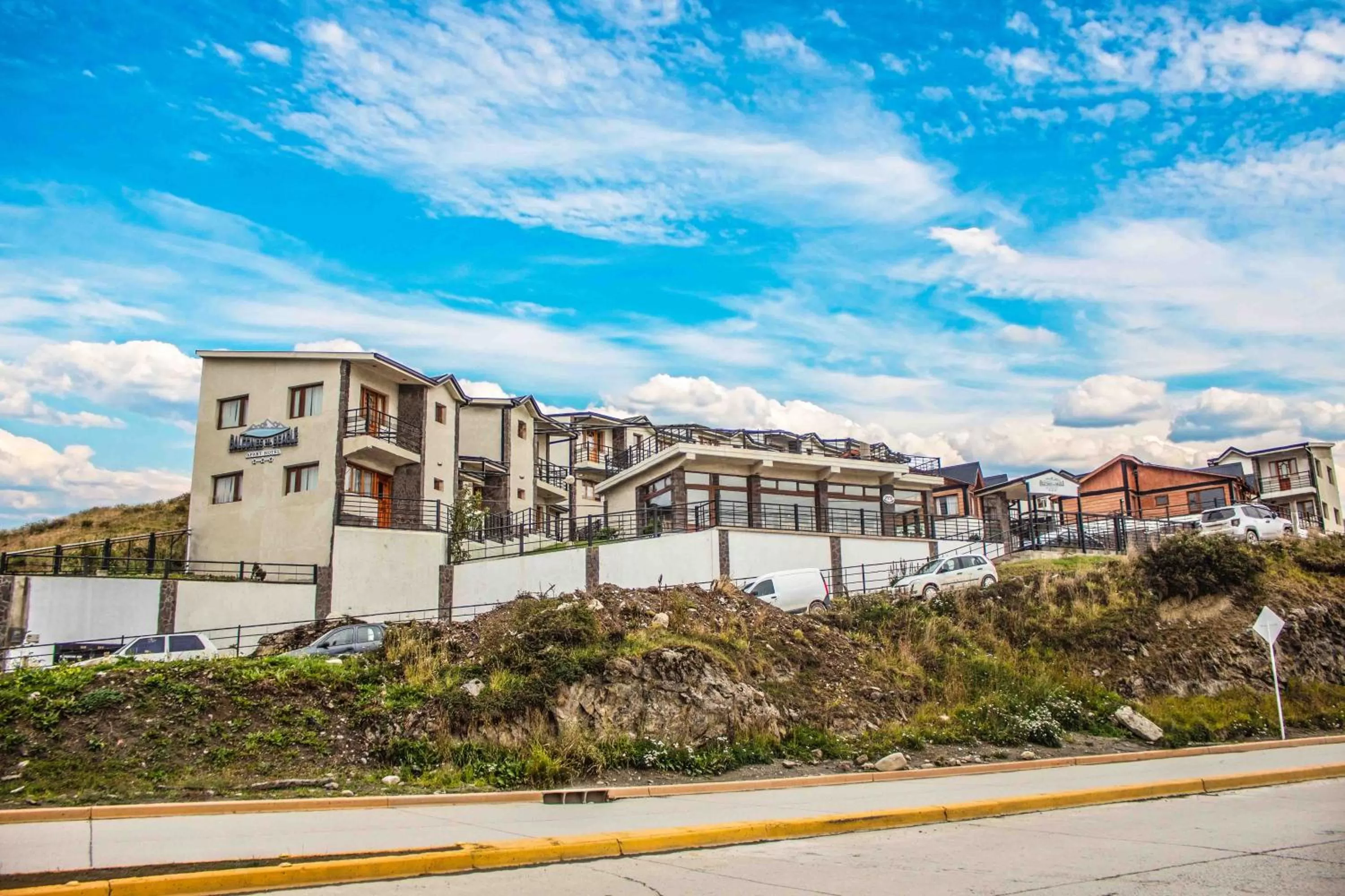 Property Building in Balcones del Beagle Apart