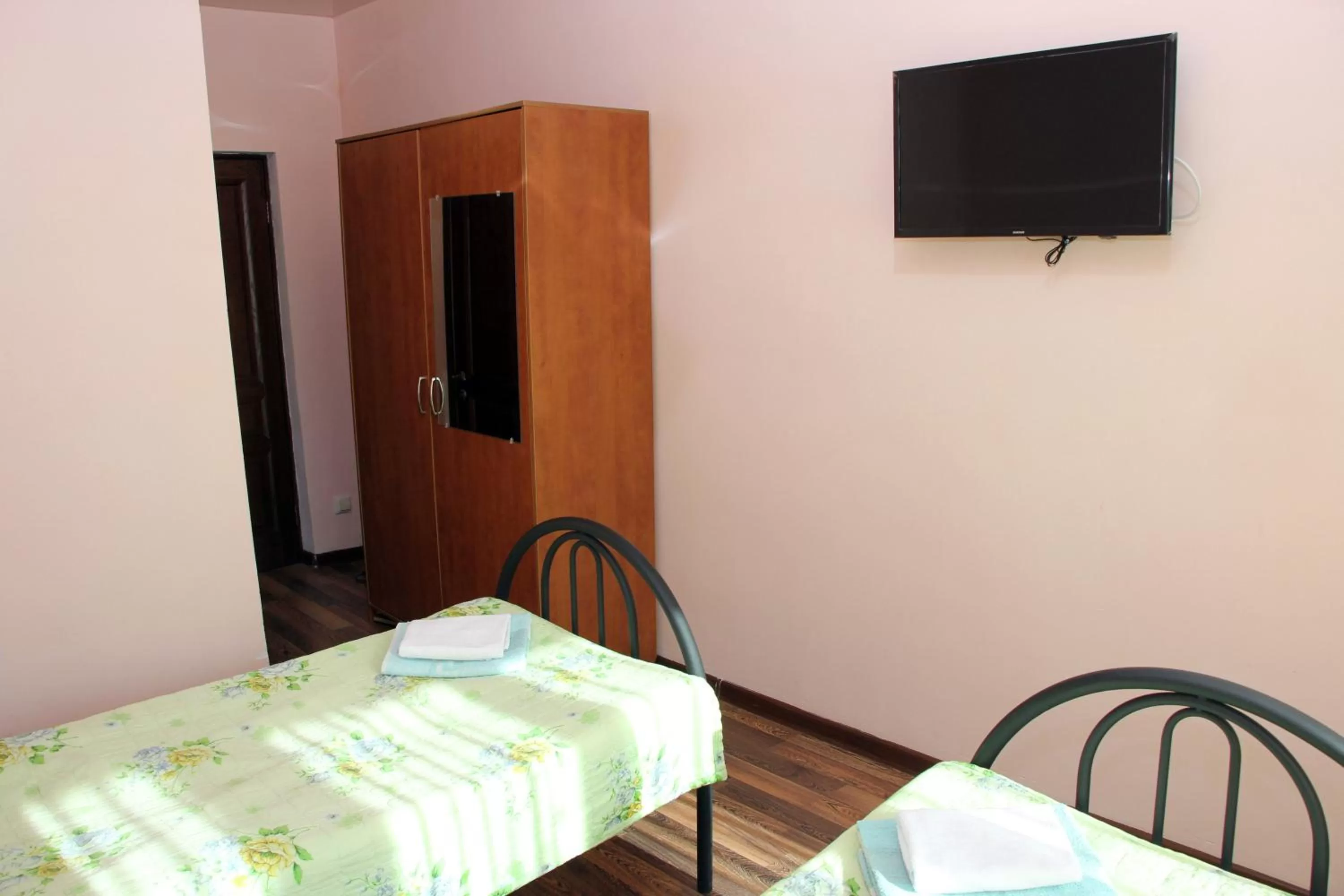 TV/Entertainment Center in Zhaylau Hotel