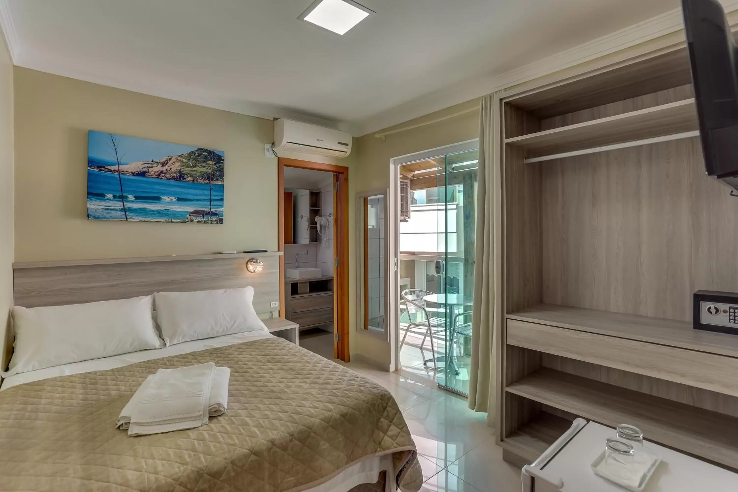 Executive Double Suite - single occupancy in Pousada Tissiano Executive Double Suite - single occupancy in Pousada Tissiano