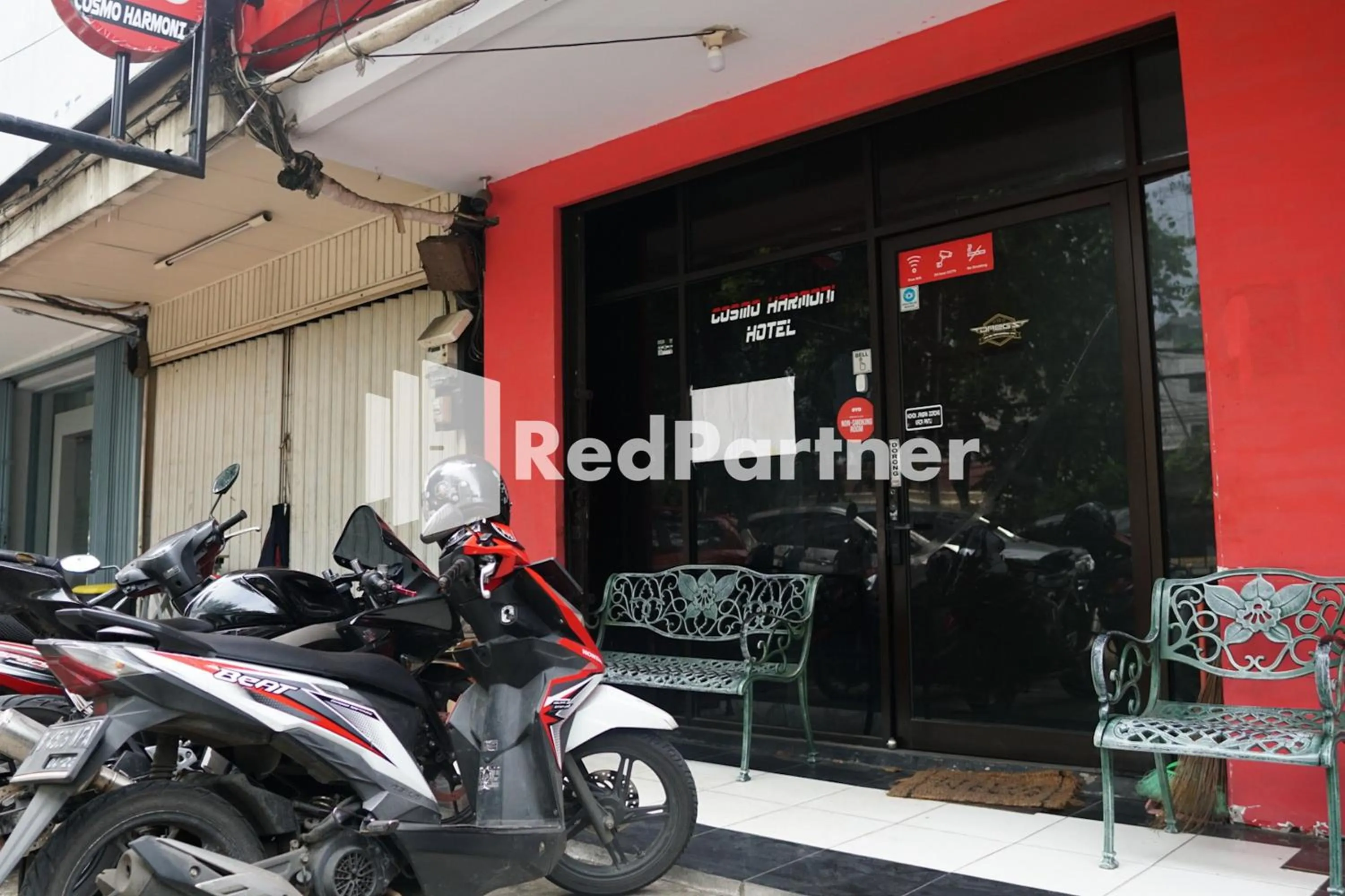 Property building in Cosmo Harmoni RedPartner