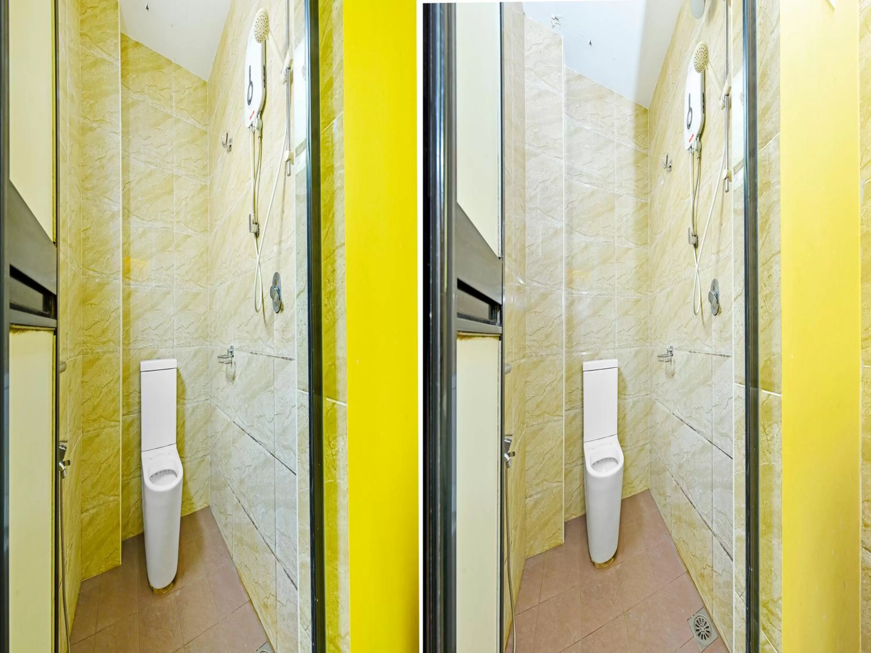 Bathroom in OYO 90521 De Mawardah Inn