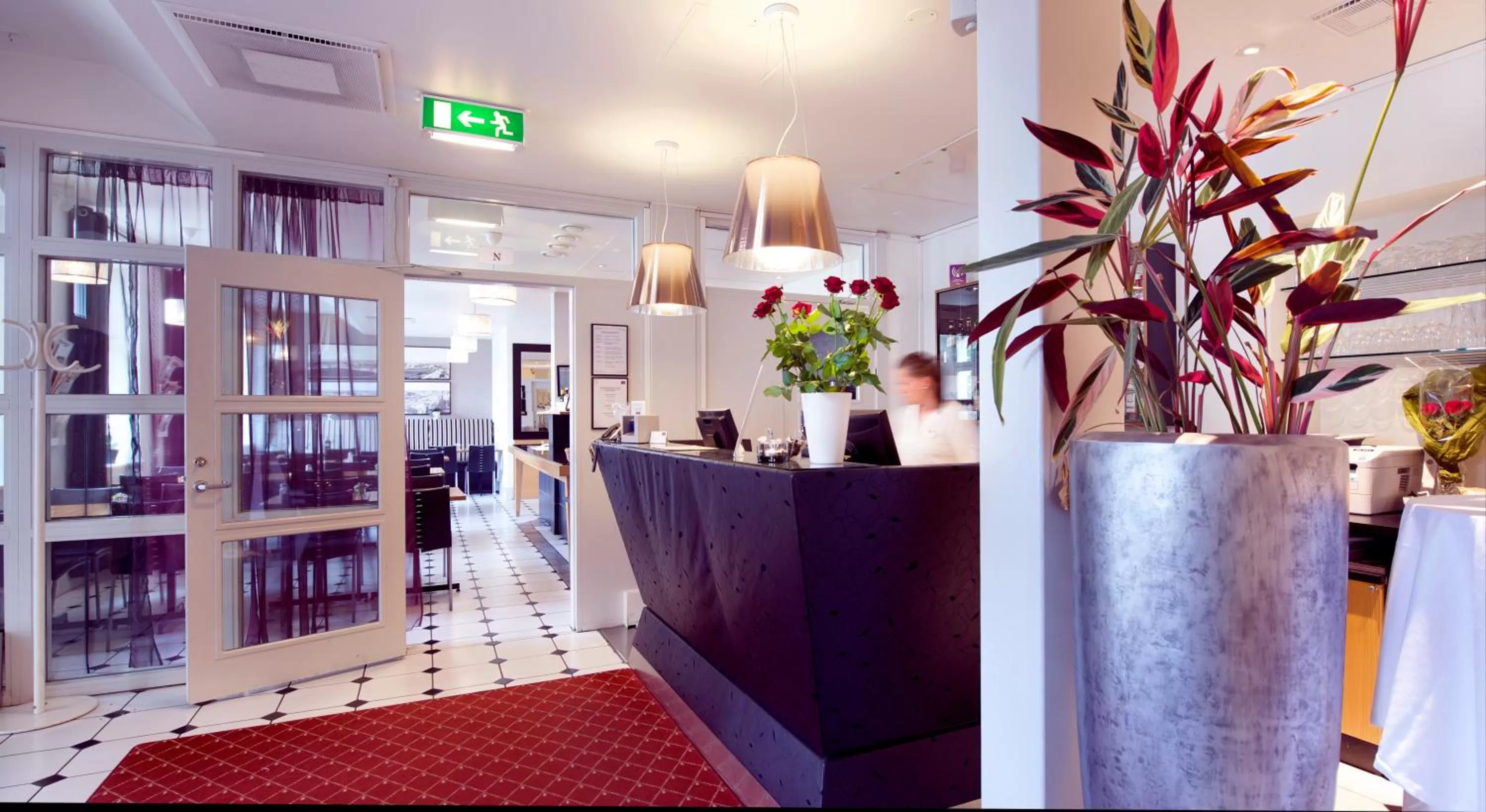 Lobby or reception in Home Hotel Bilan