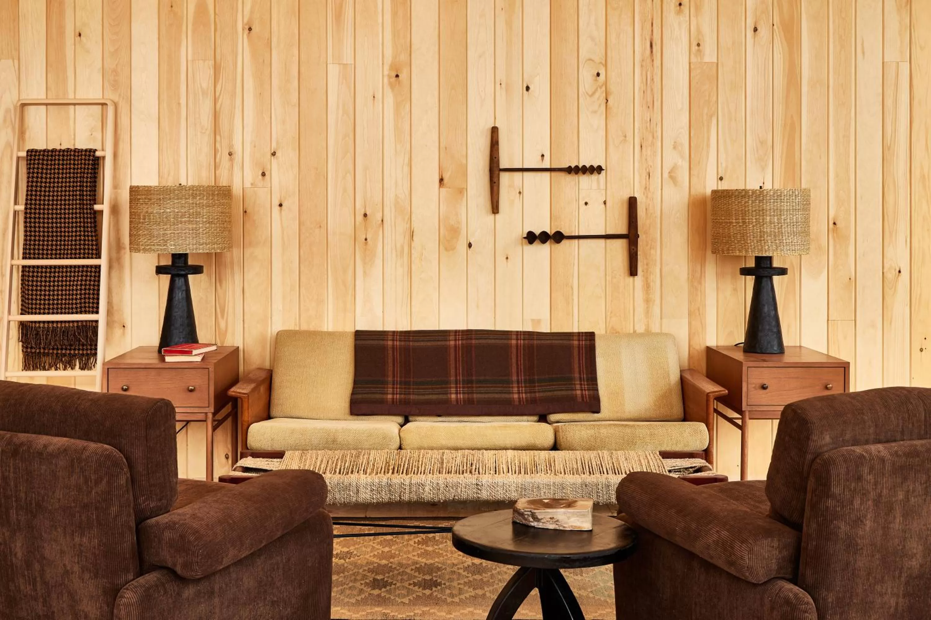 Seating area in Bluebird Lake Placid