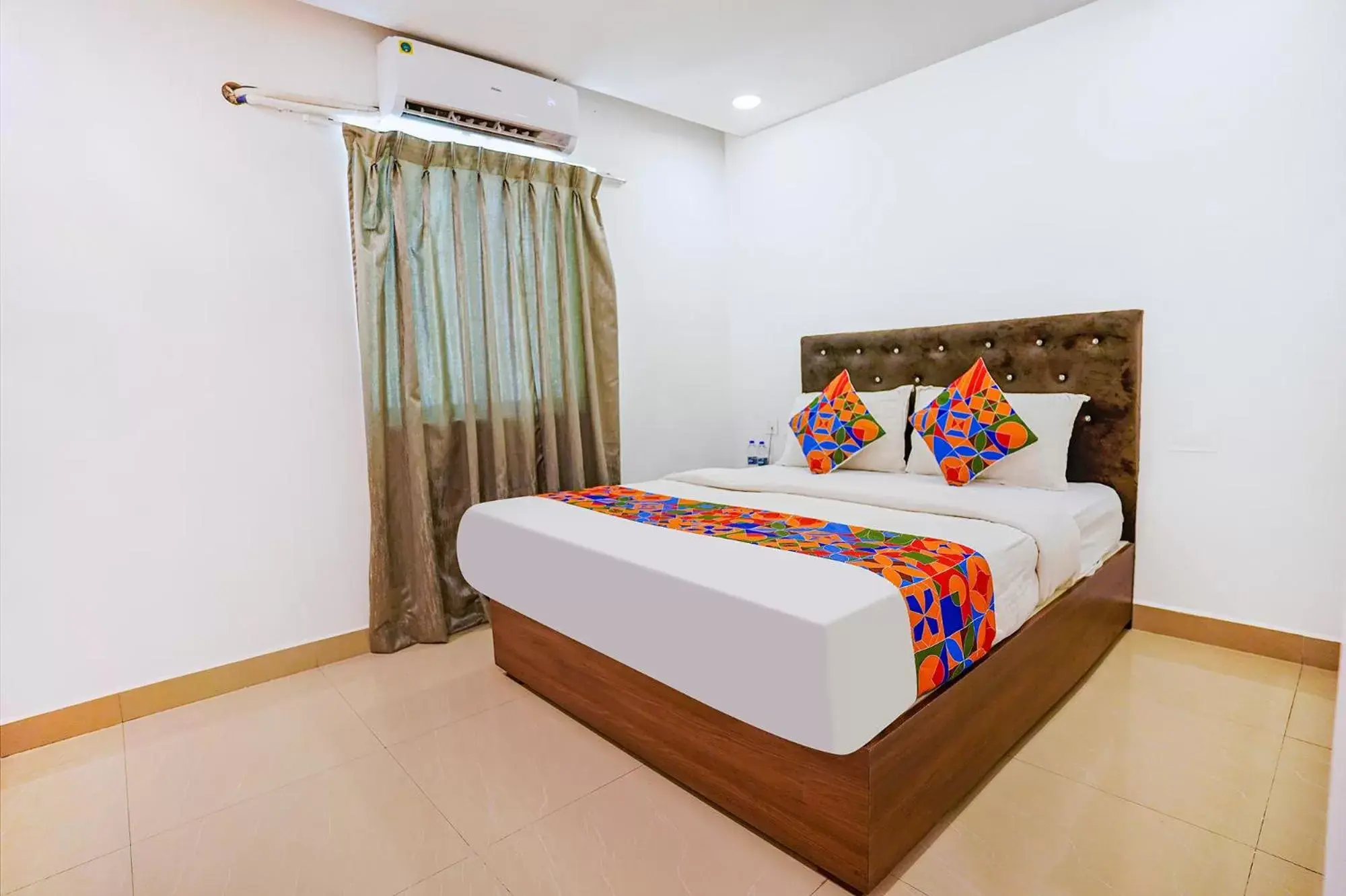 FabHotel Earth FabHotel Earth