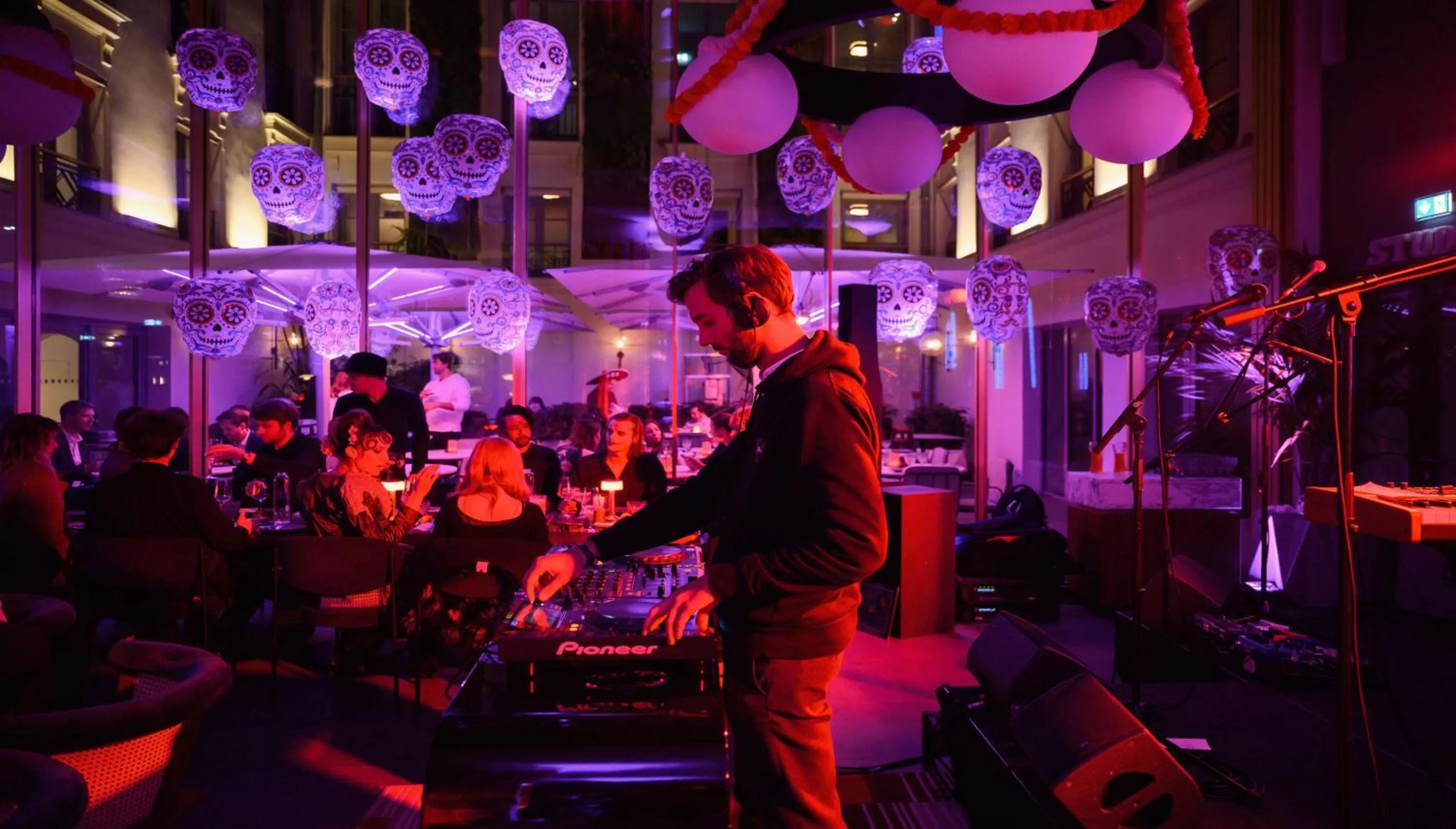 Meeting/conference room in Kimpton - St Honoré Paris by IHG