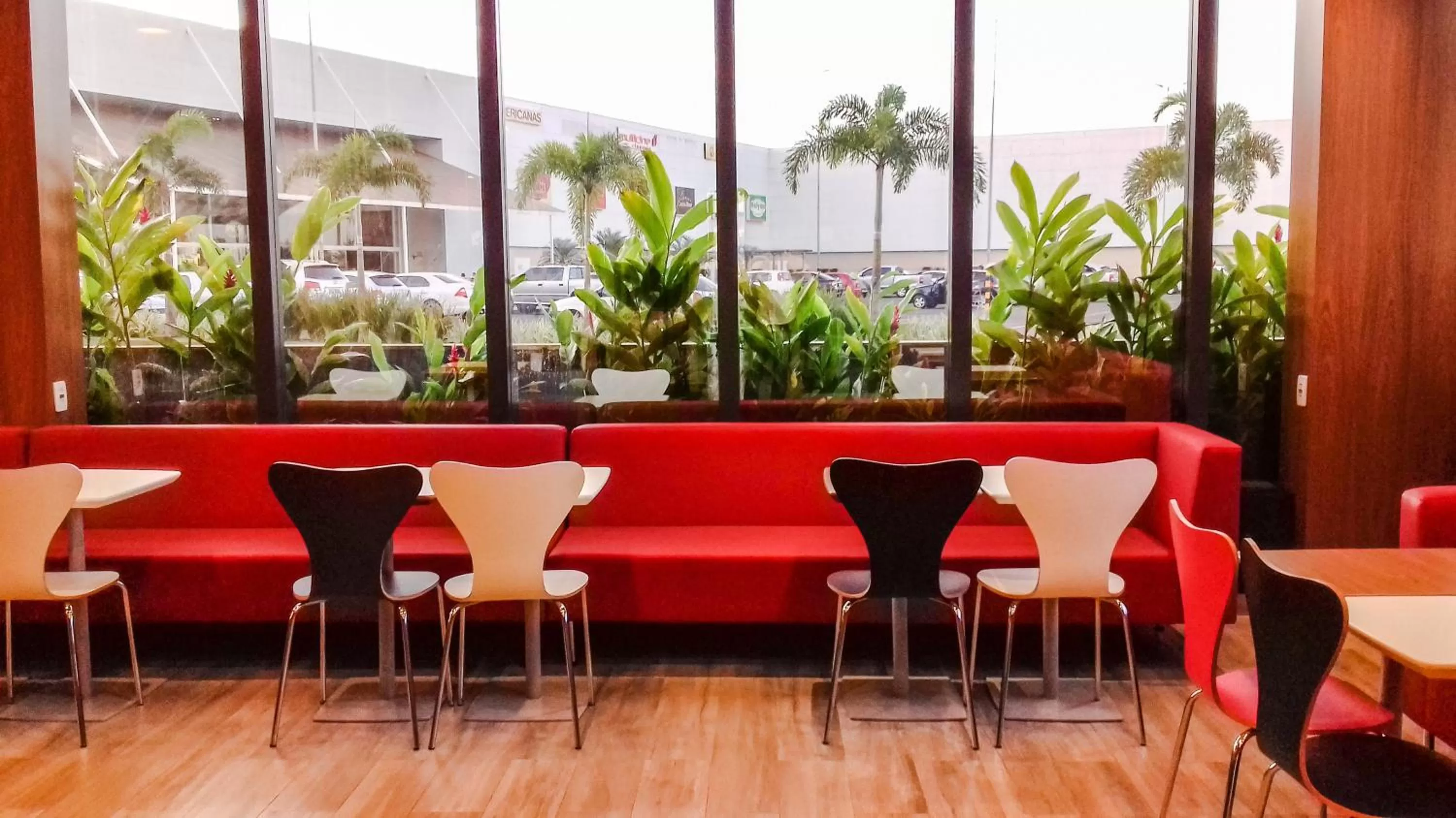 Lobby or reception in ibis Jatai