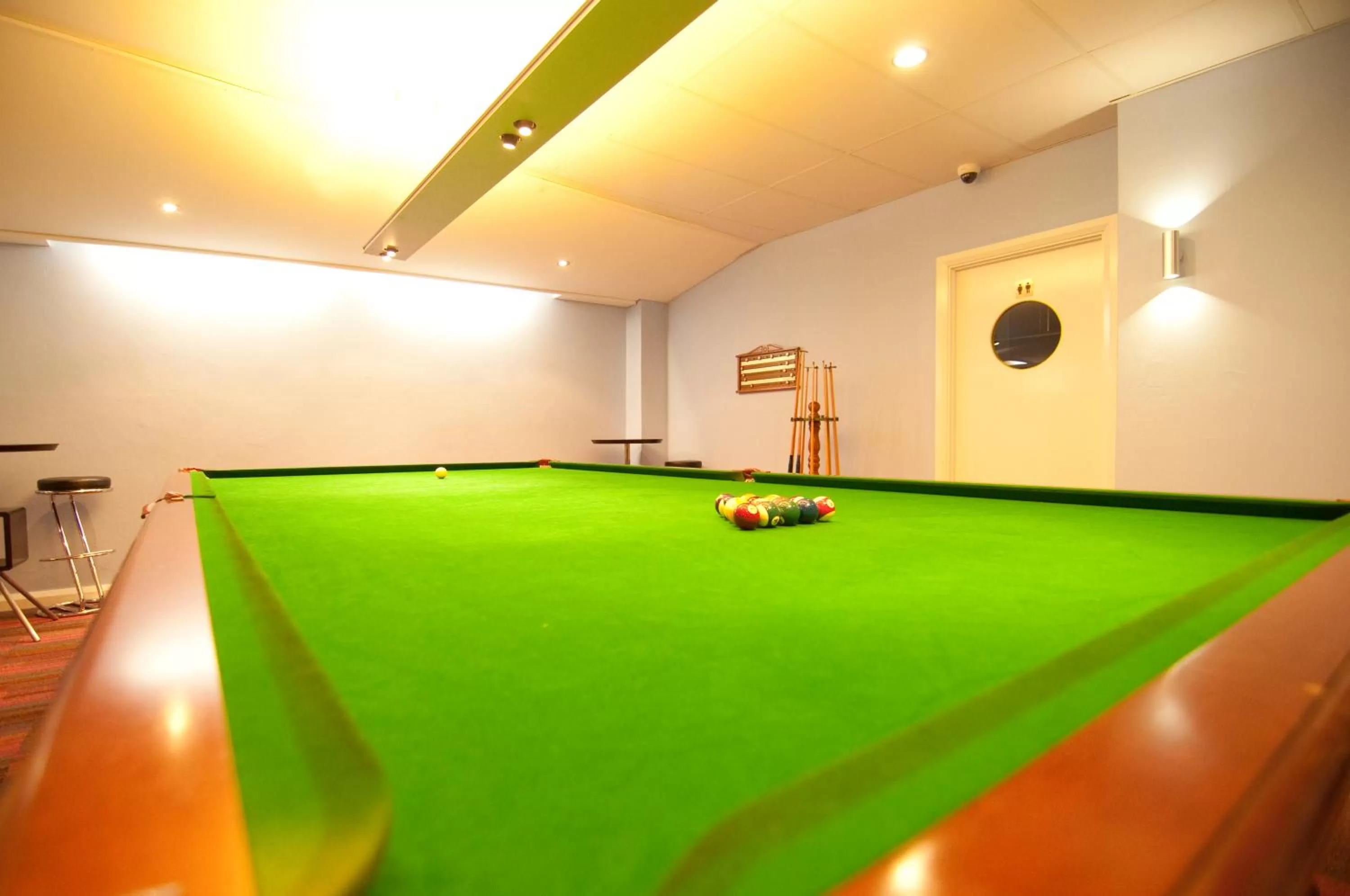 Billiard in Kangaroo Inn