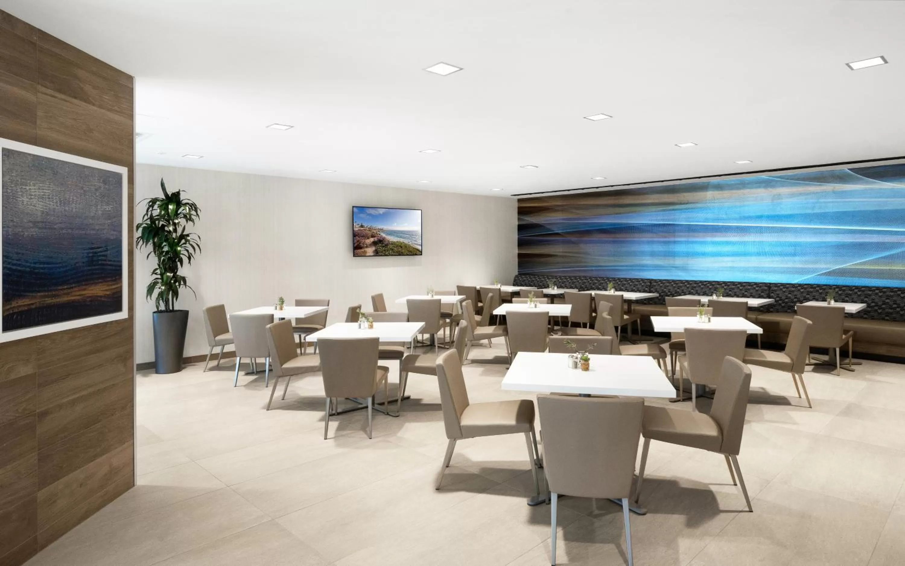 Restaurant/places to eat in Ayres Hotel San Diego South - Chula Vista